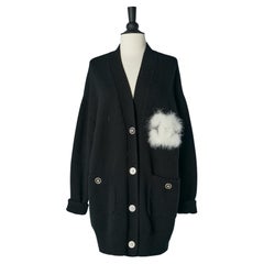 Black knit oversize cashmere cardigan with white feathers "CC" CHANEL