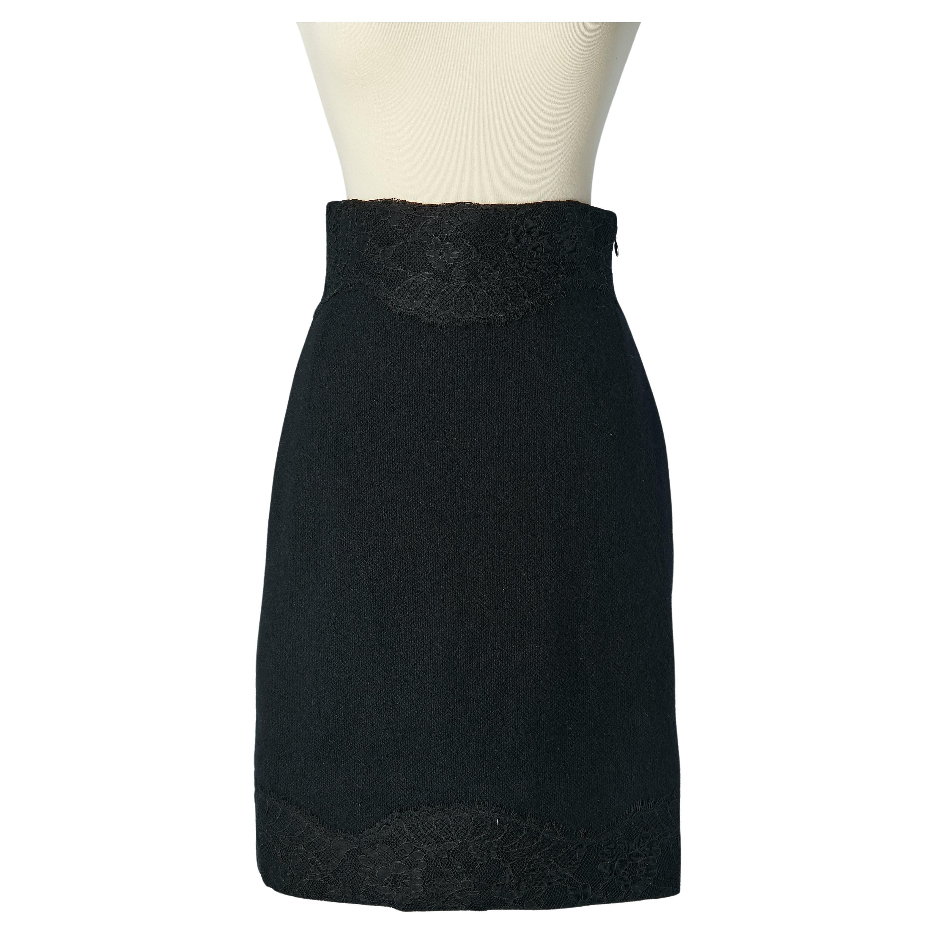 Black knit wool skirt with black lace edge on the top and bottom Rochas For Sale
