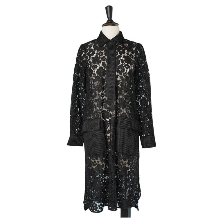 Black lace and technical fabric cocktail dress Carolina Herrera Black lace and technical fabric cocktail dress Carolina Herrera