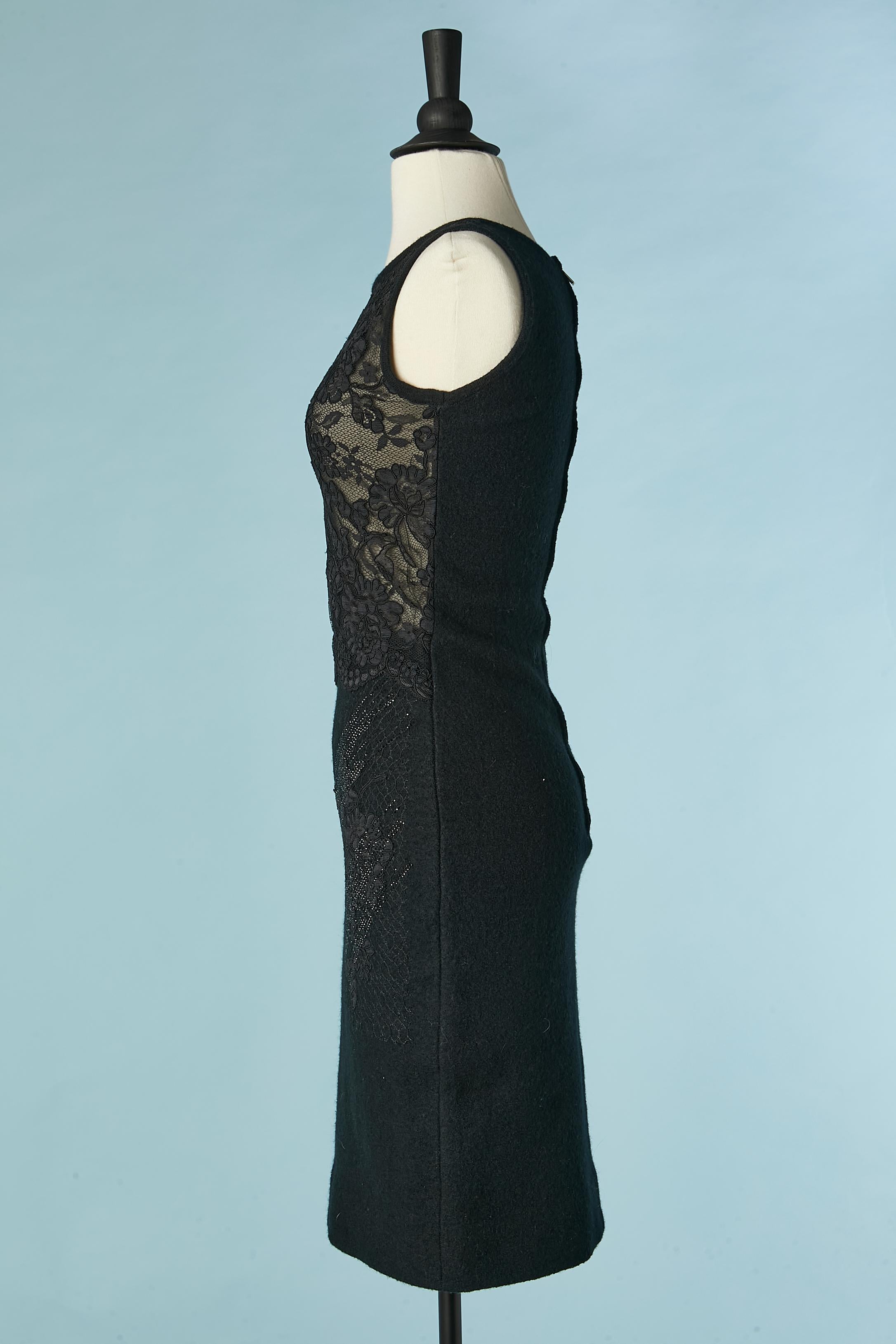 Black lace and wool cocktail dress with rhinestone and lace appliqué VALENTINO For Sale 1