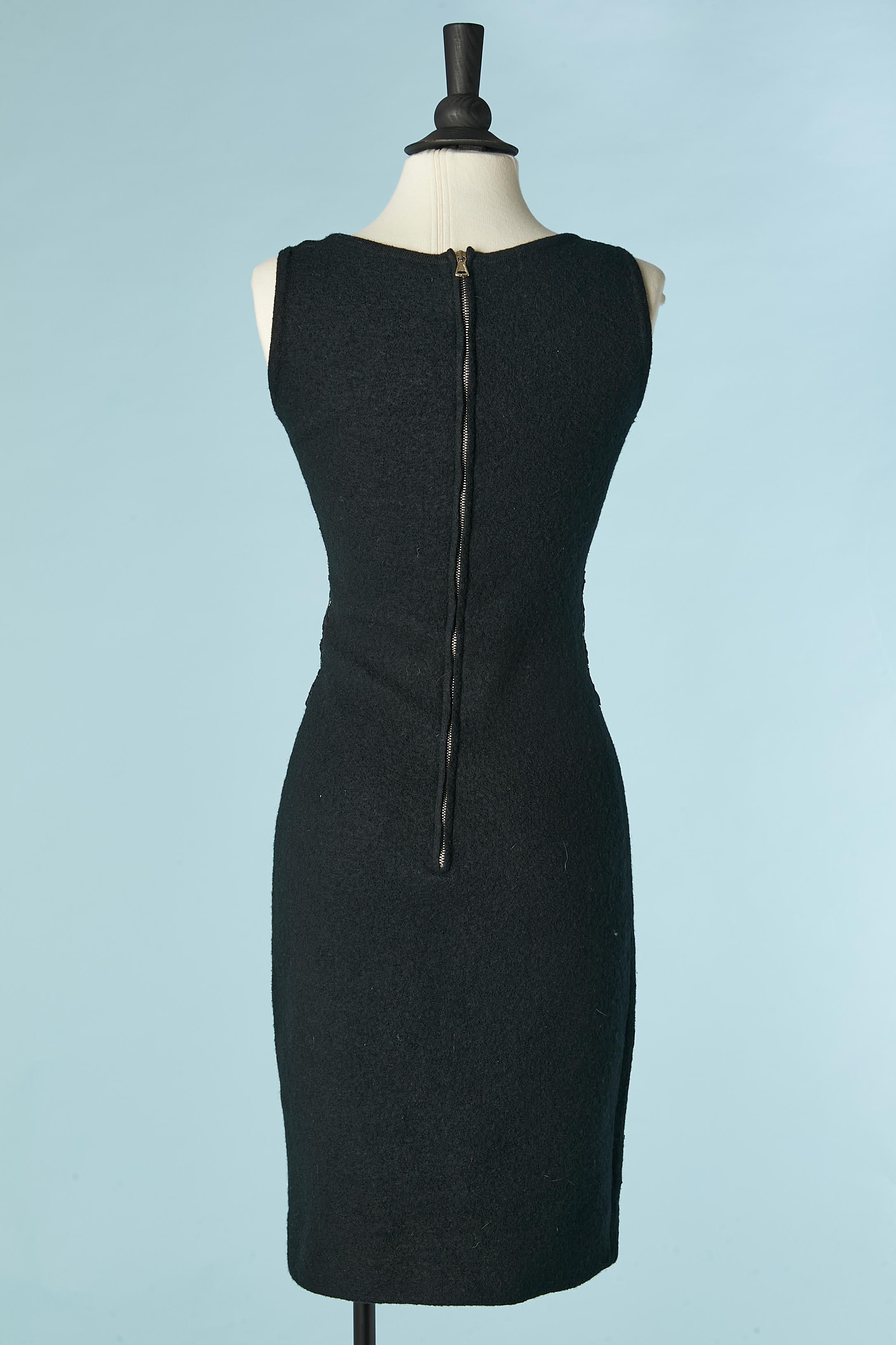Black lace and wool cocktail dress with rhinestone and lace appliqué VALENTINO For Sale 2