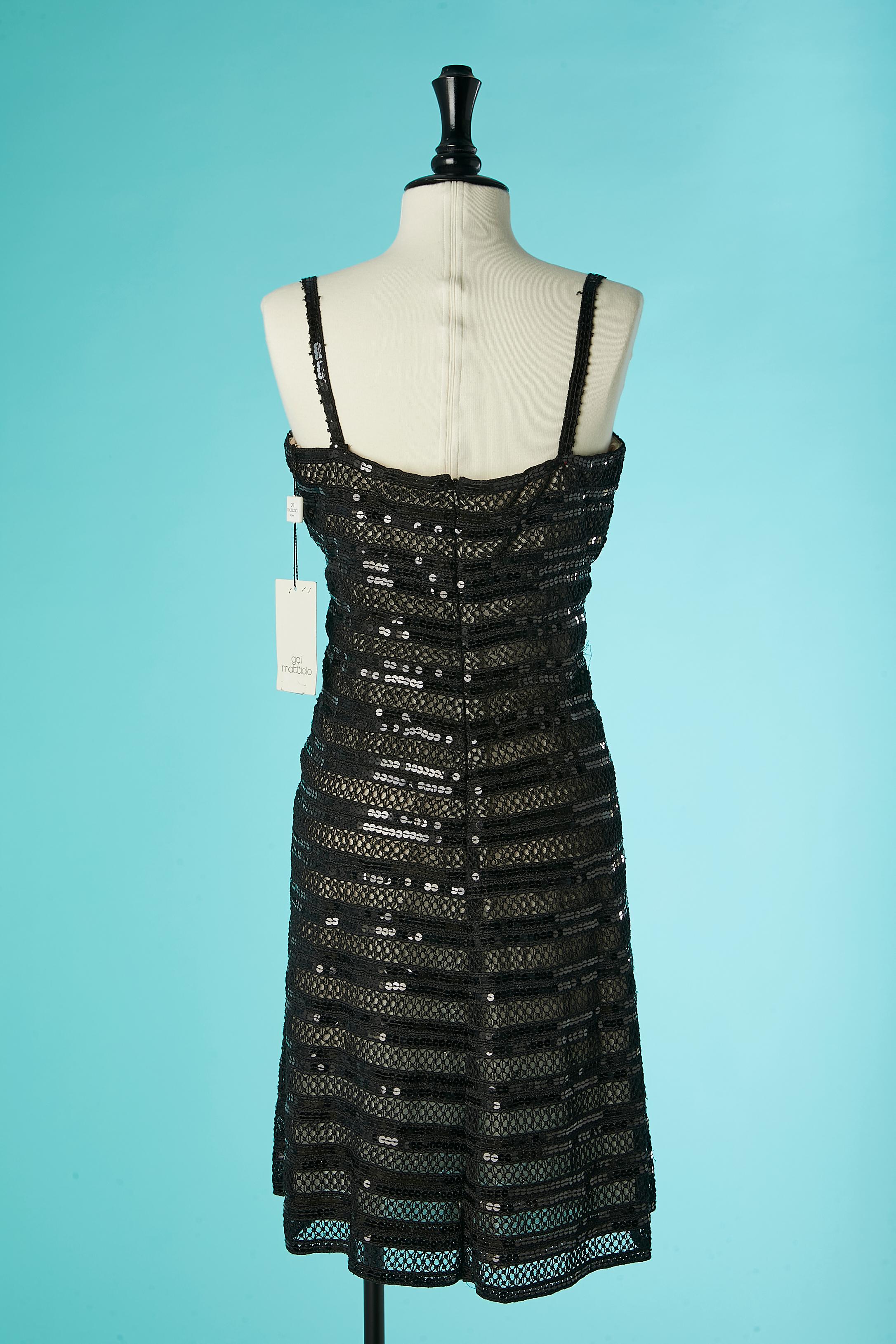 De las mujeres Vestido de cóctel corpiño de encaje negro con adorno de lentejuelas Gai Mattiolo NUEVO en venta