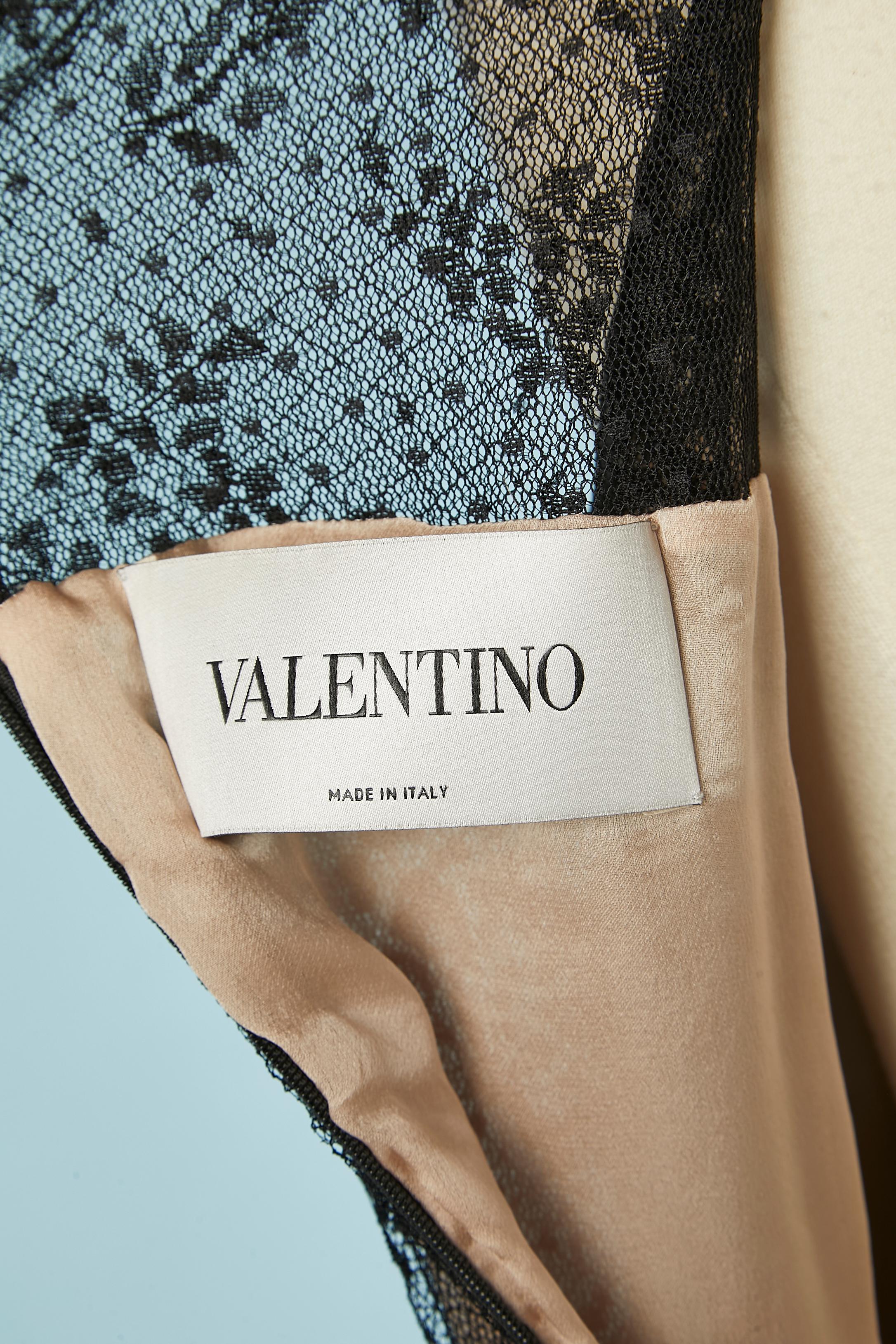 Black lace cocktail dress with nude silk lining and flower embroidery Valentino For Sale 2