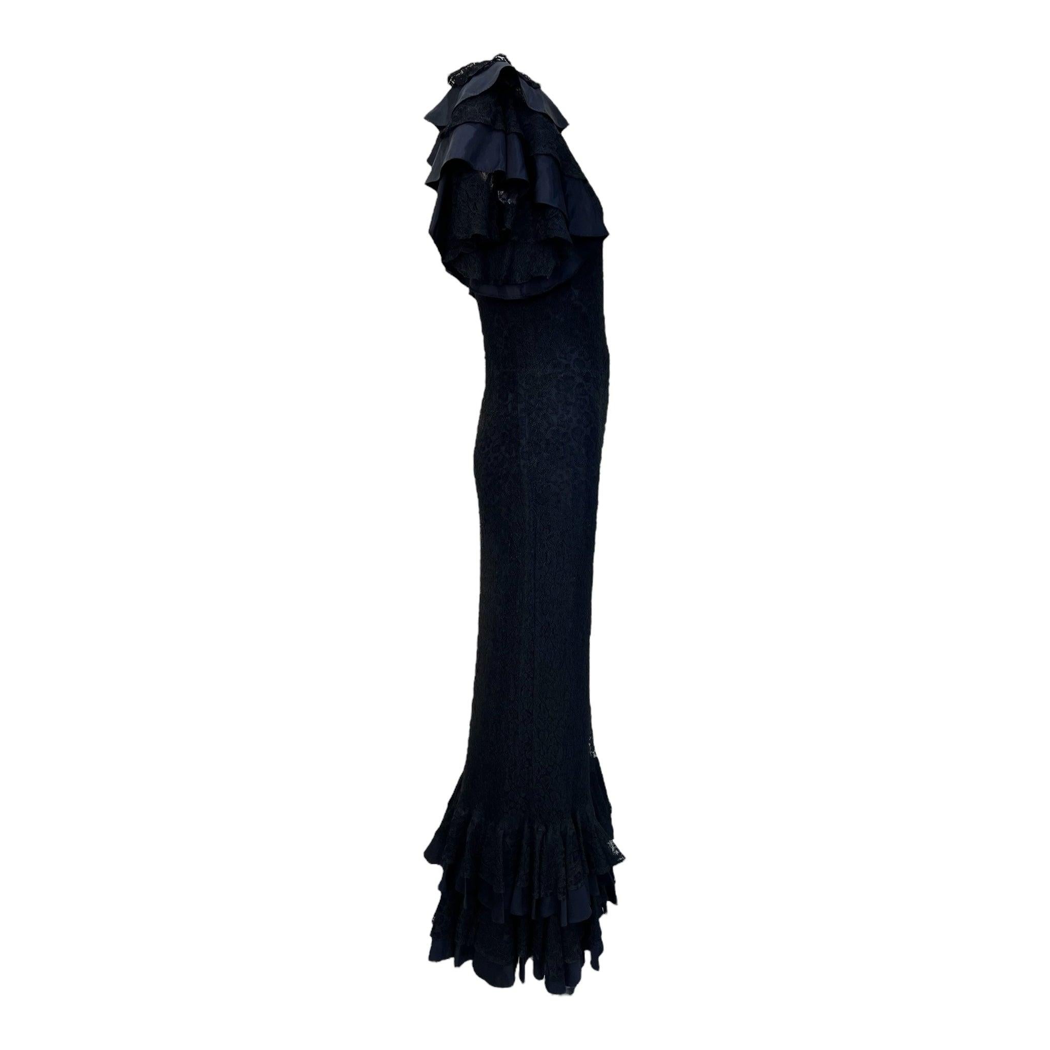 Women's Black Lace Dramatic Flutter Sleeve Mermaid Gown, 1930s For Sale