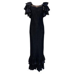 Robe sirène à manches volantes en dentelle noire, années 1930