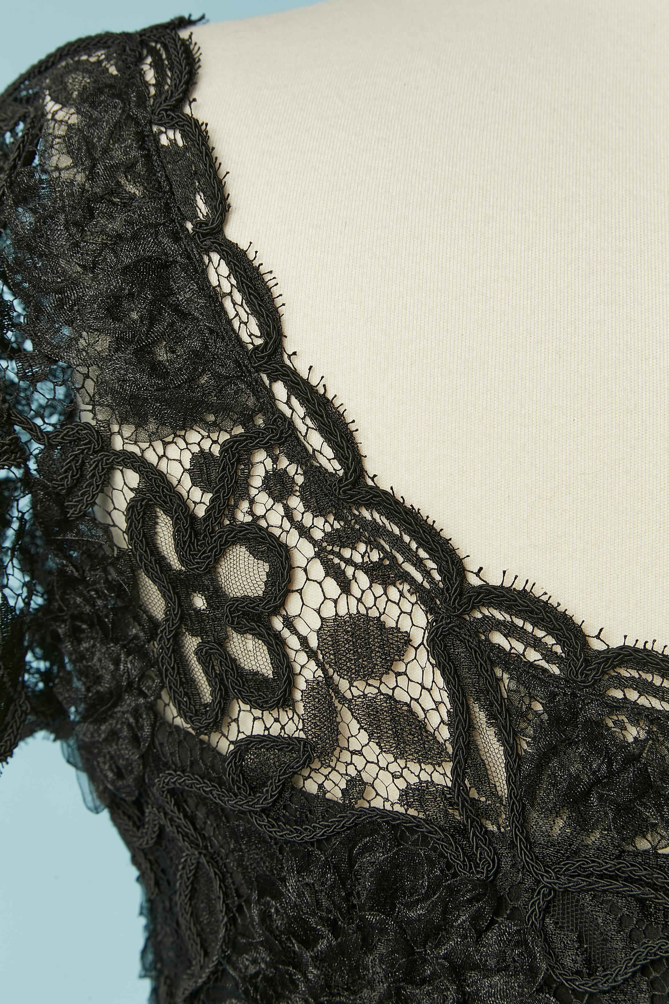 Black lace top with silk boned bustier Chanel Boutique For Sale 3
