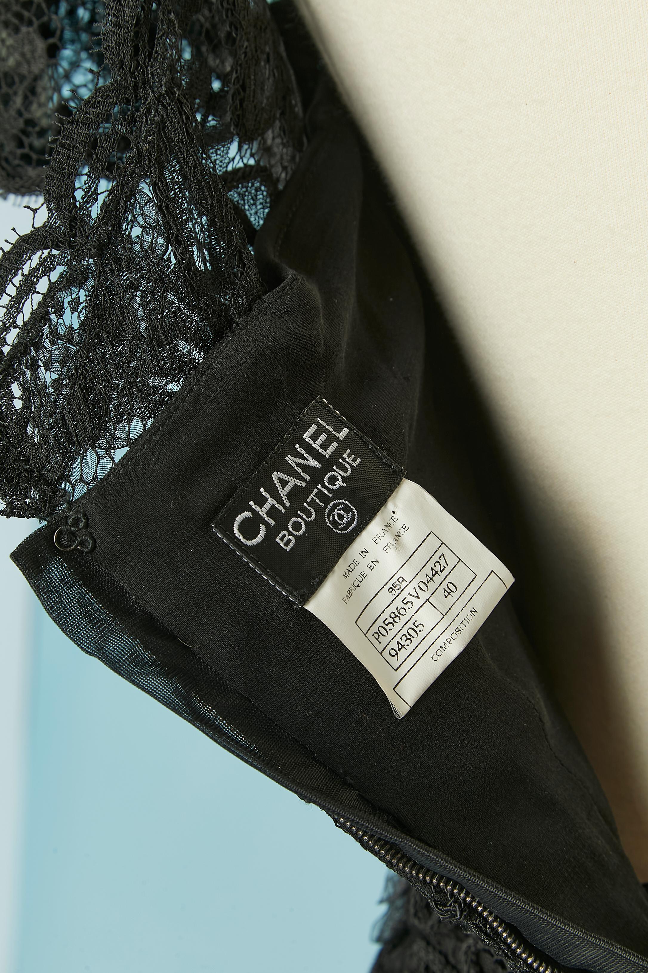Black lace top with silk boned bustier Chanel Boutique For Sale 4