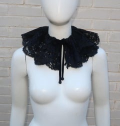 Black Lace & Velvet Ruff Style Collar
