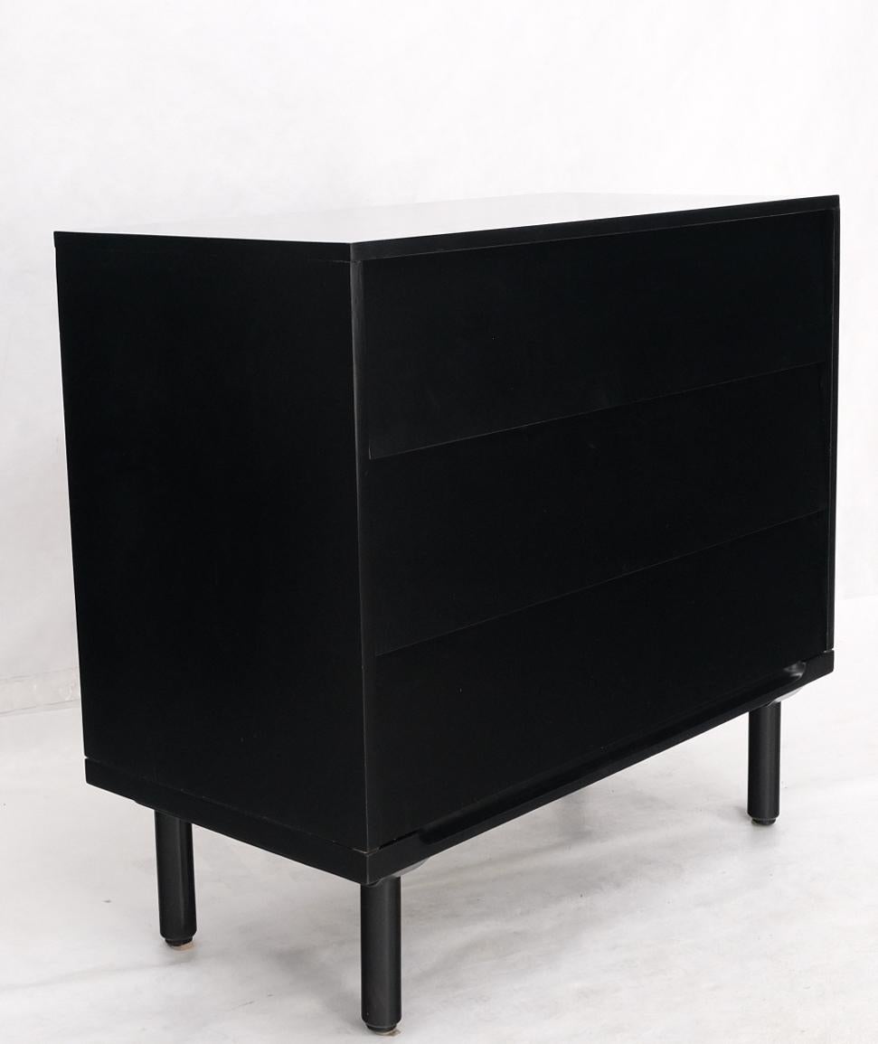 Birch Black Lacquer 3 Louver Drawers Dresser on a 