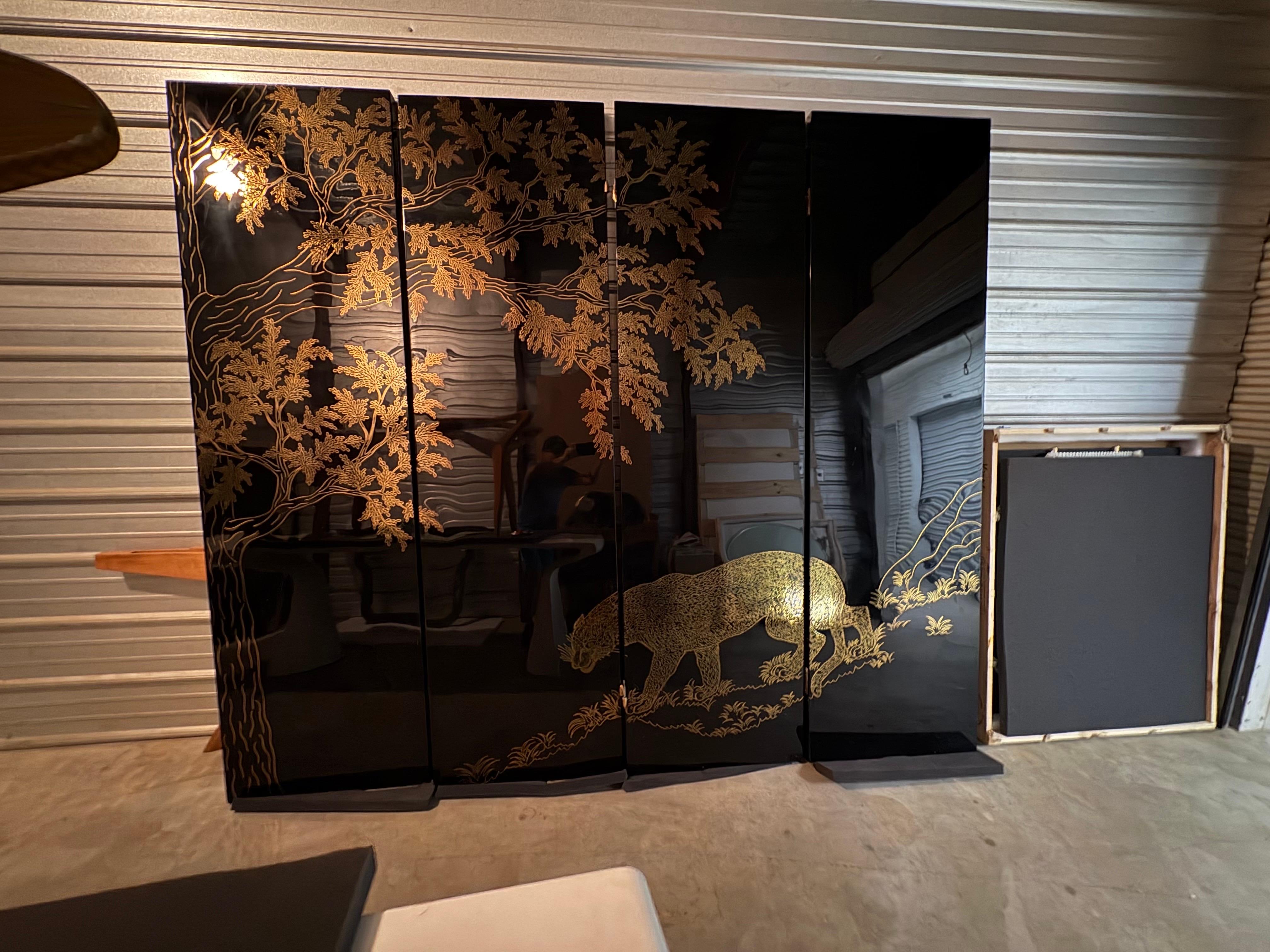 Schermo divisorio in laccato nero e ottone per la stanza in vendita 3