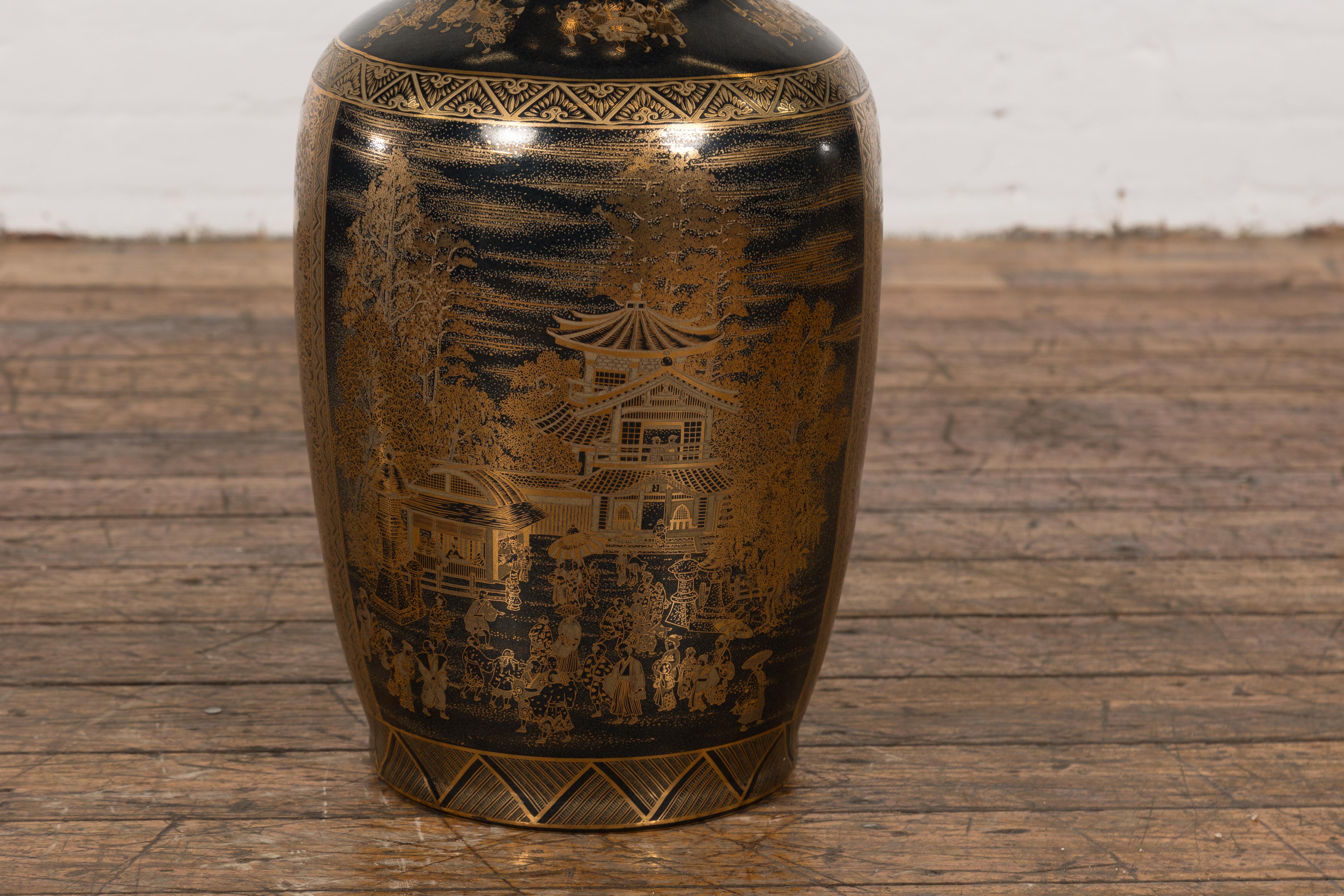 Black Lacquer and Gold Leaf Underlay Chinese Altar Vase with Scalloped Top For Sale 8