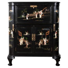Black Lacquer Bar with Hardstone Figures