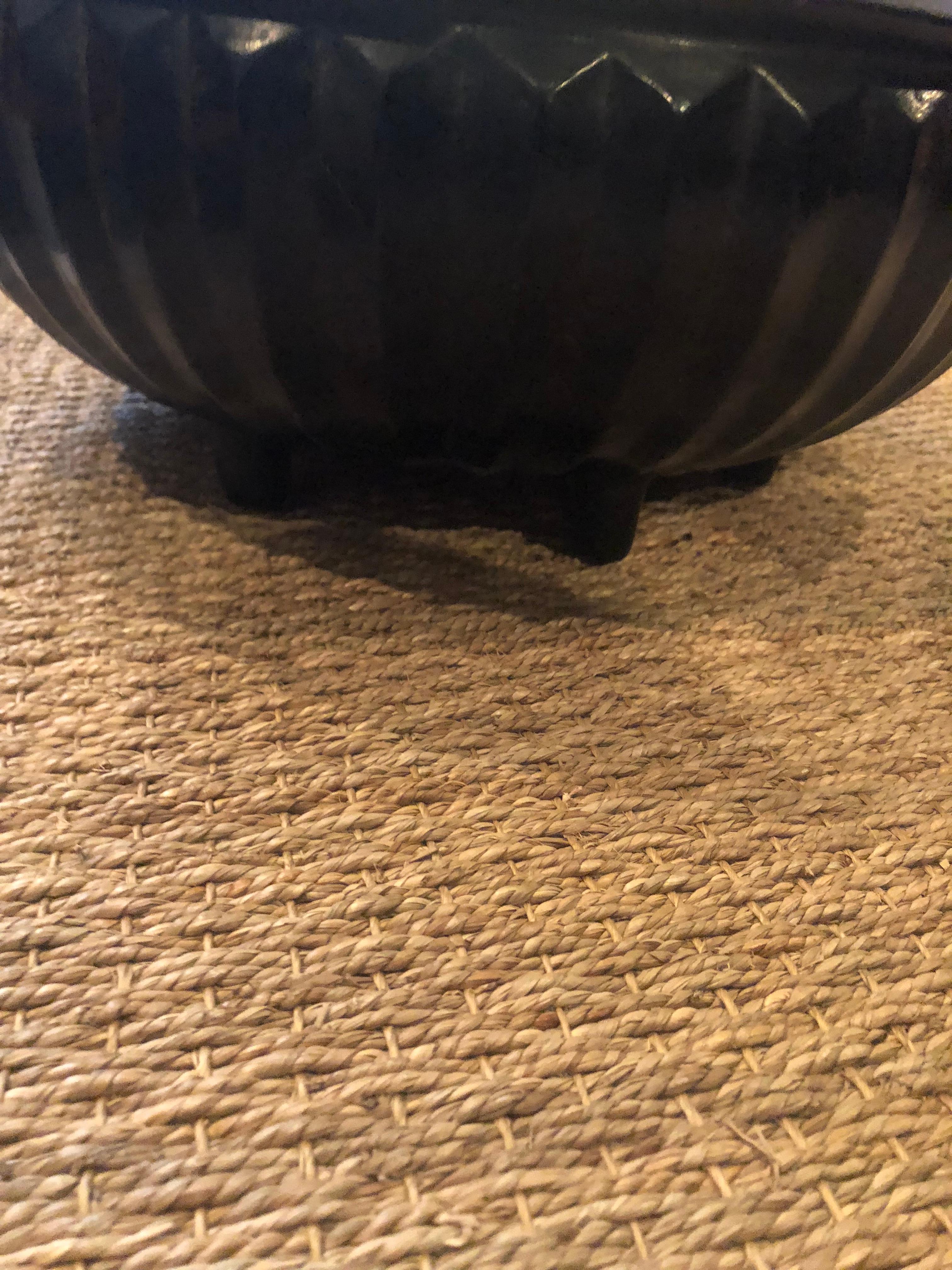 Black Lacquer Bowl In Good Condition For Sale In Dallas, TX