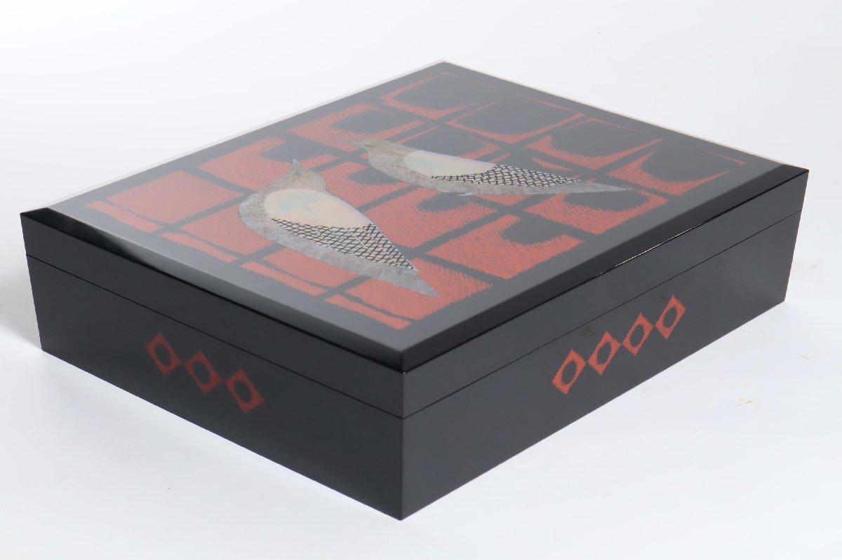 Black Lacquer Box with Silver Birds by Hiroshi Mimura (1921–1975), Japan, Showa For Sale 8