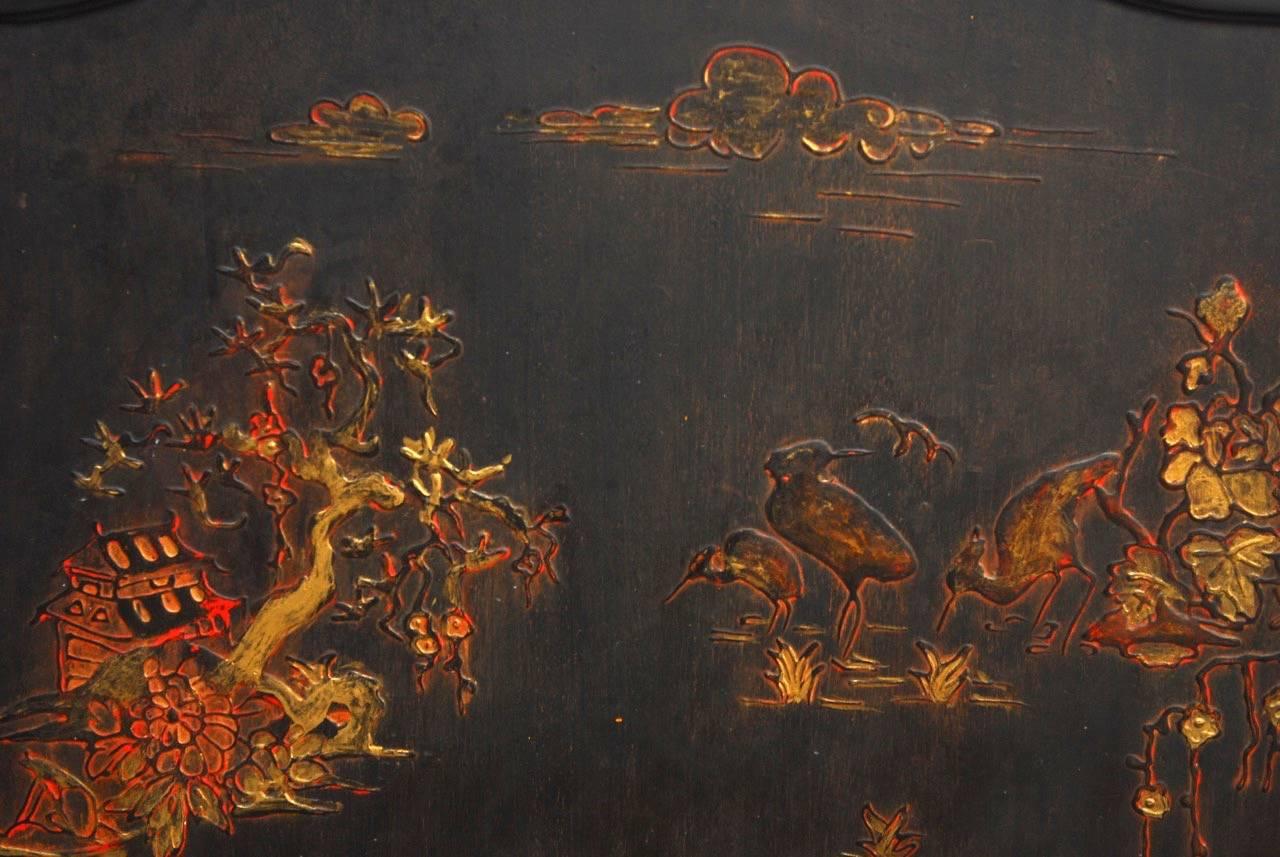 Laqué Écran de cheminée décoré de Chinoiserie en laque noire