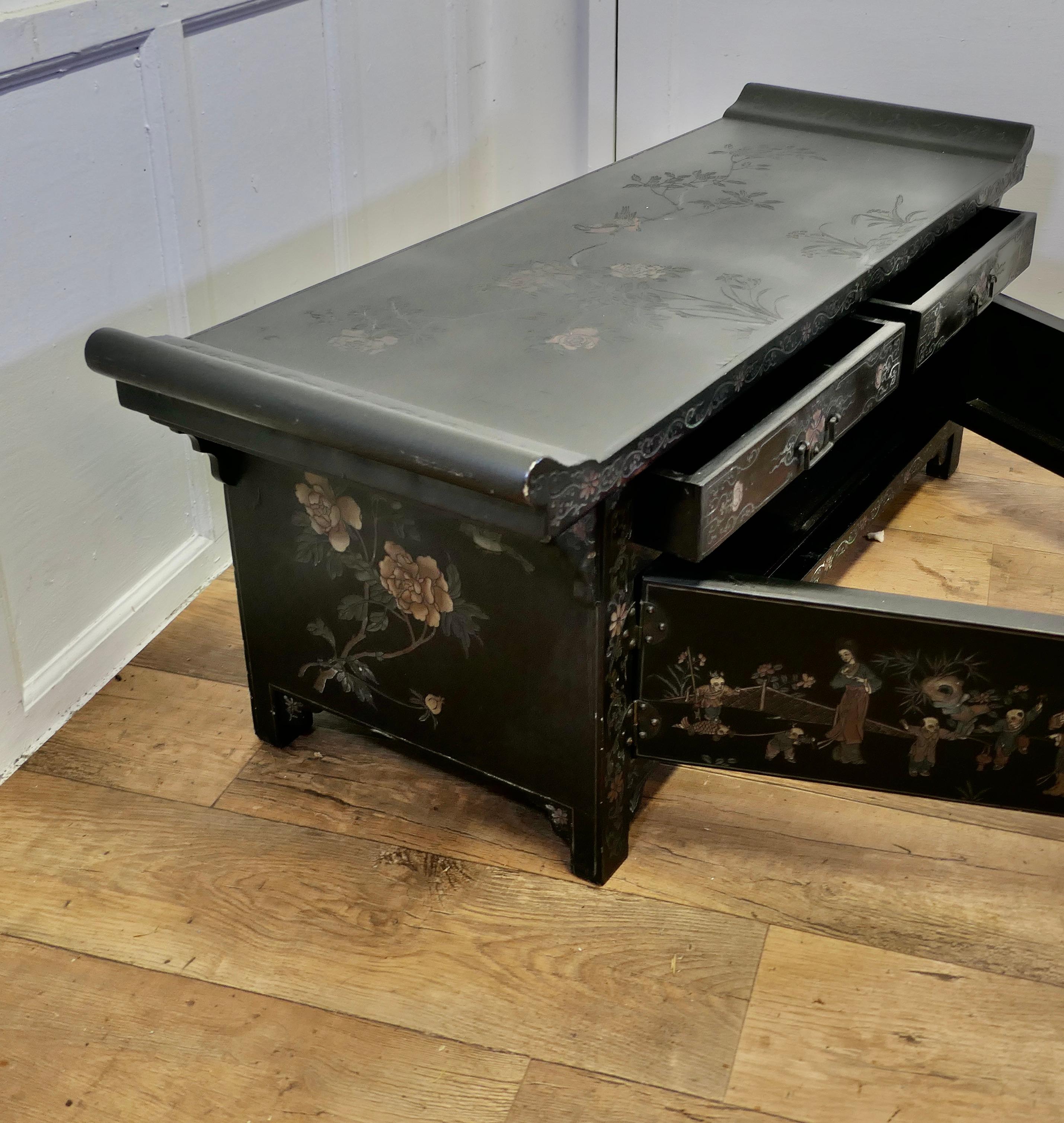 Black Lacquer Chinoiserie Low Cabinet, Coffee Table    For Sale 2