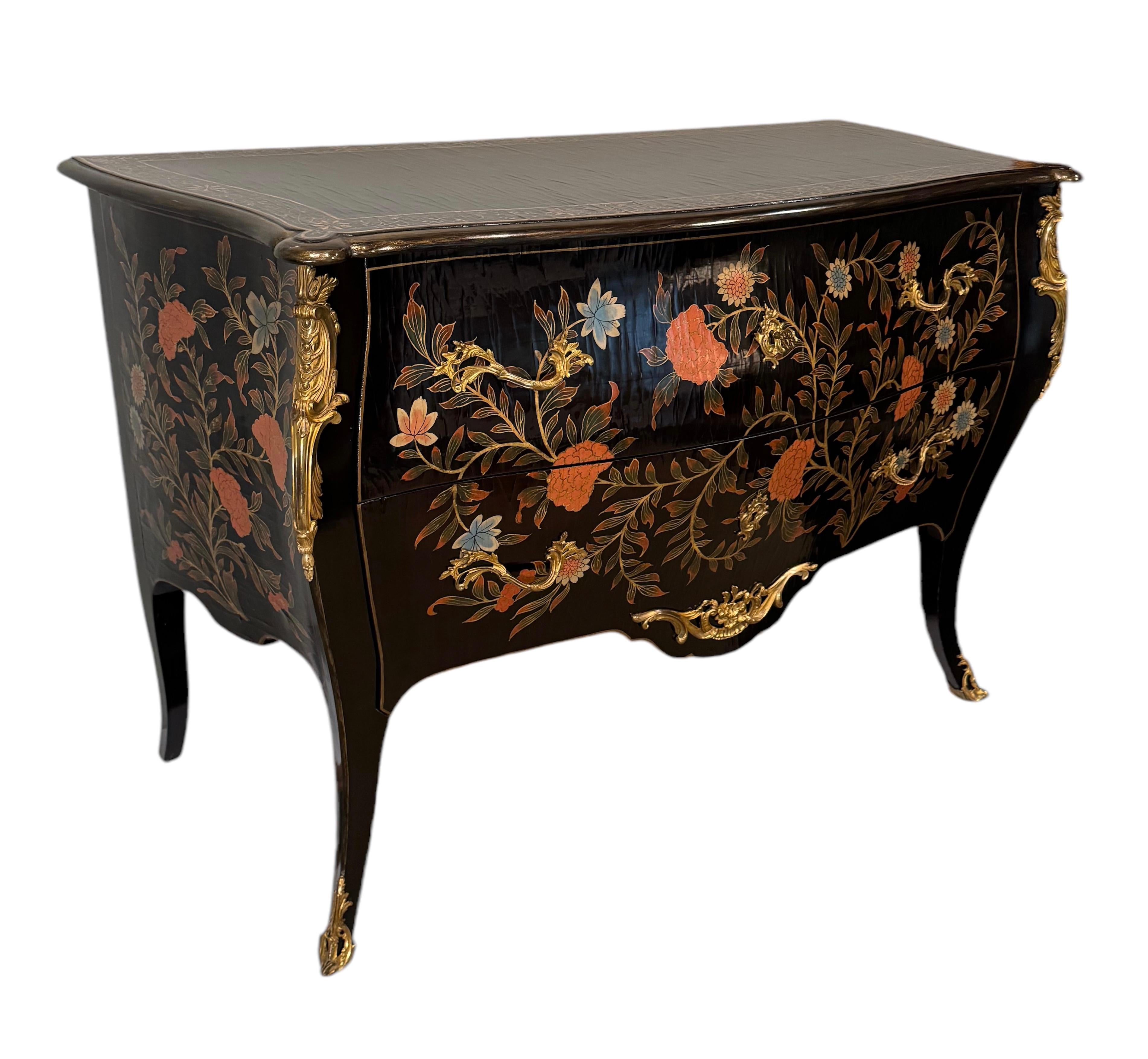 Luigi XV Commode in lacca nera (20° secolo) in vendita