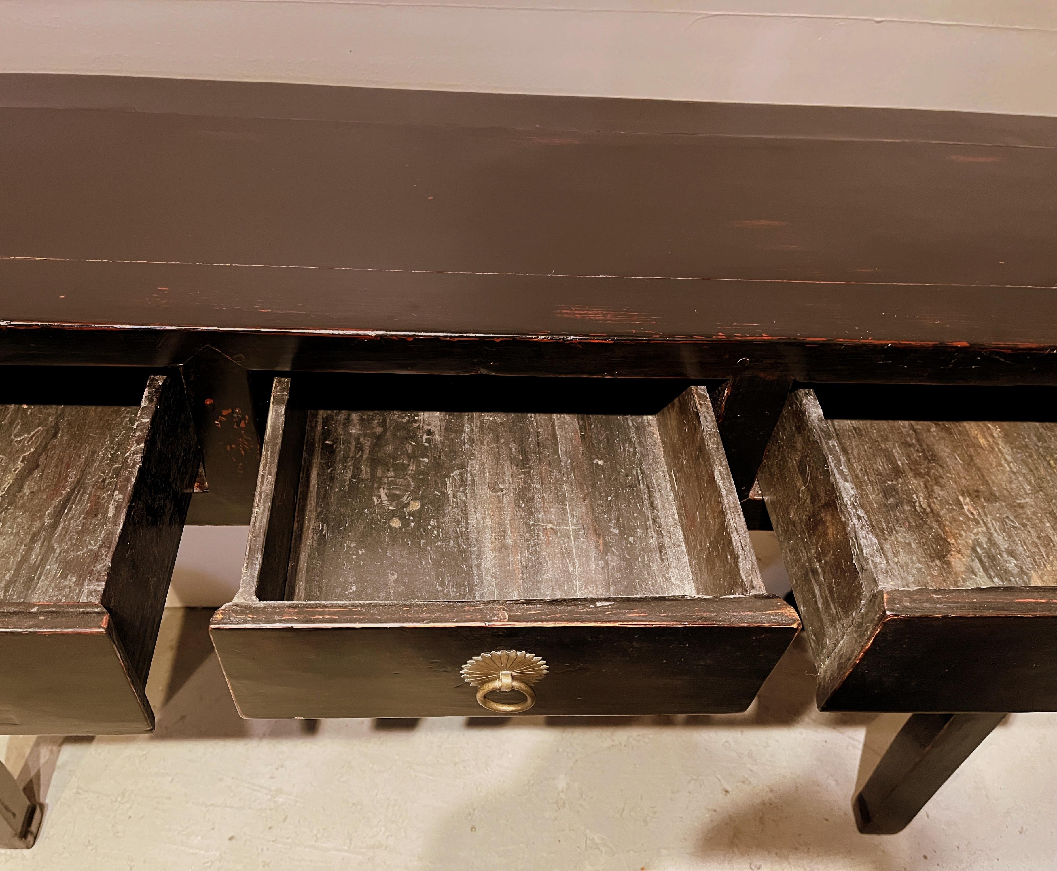 Mesa consola lacada en negro en venta 5