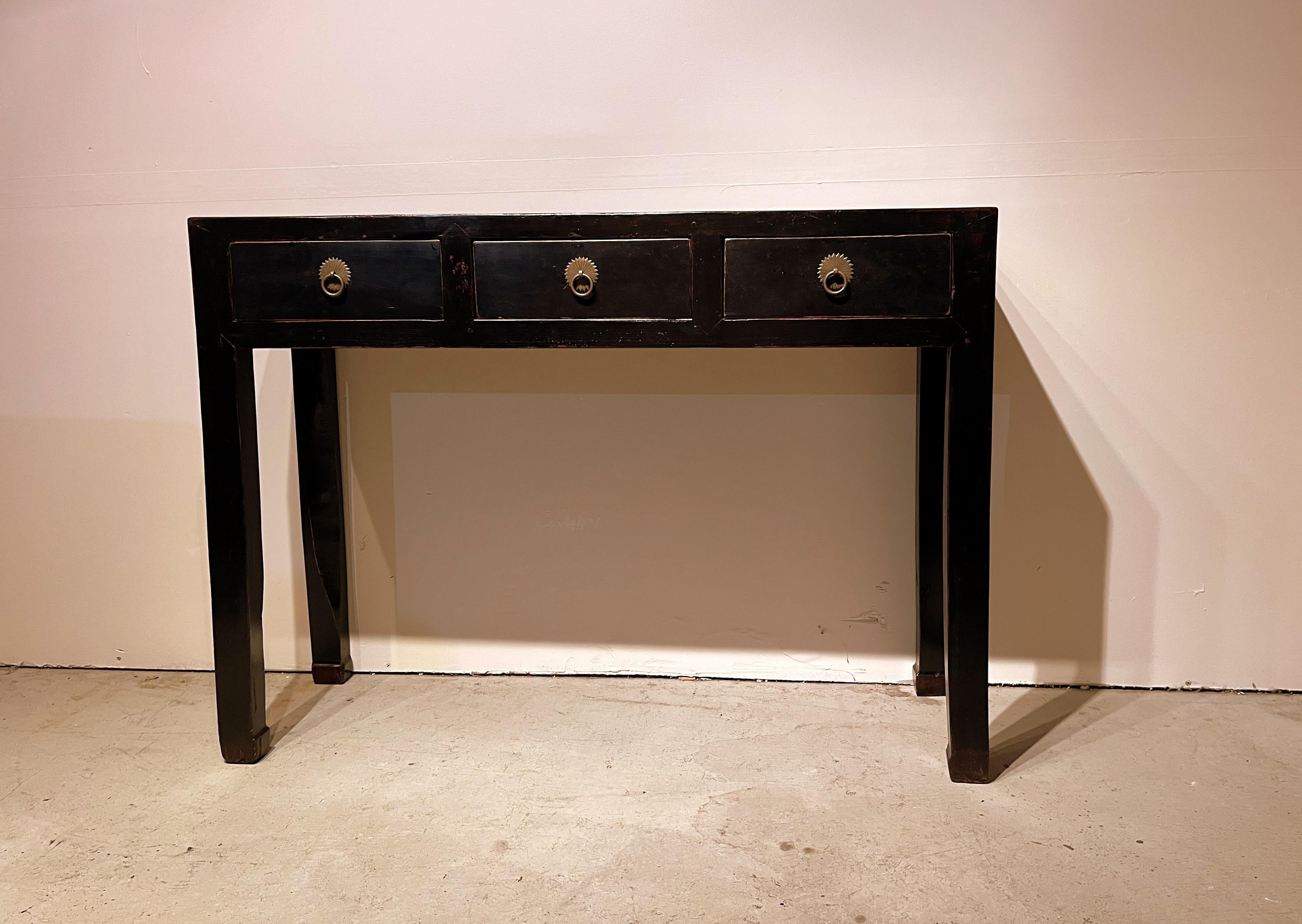 Mesa consola lacada en negro Chino en venta