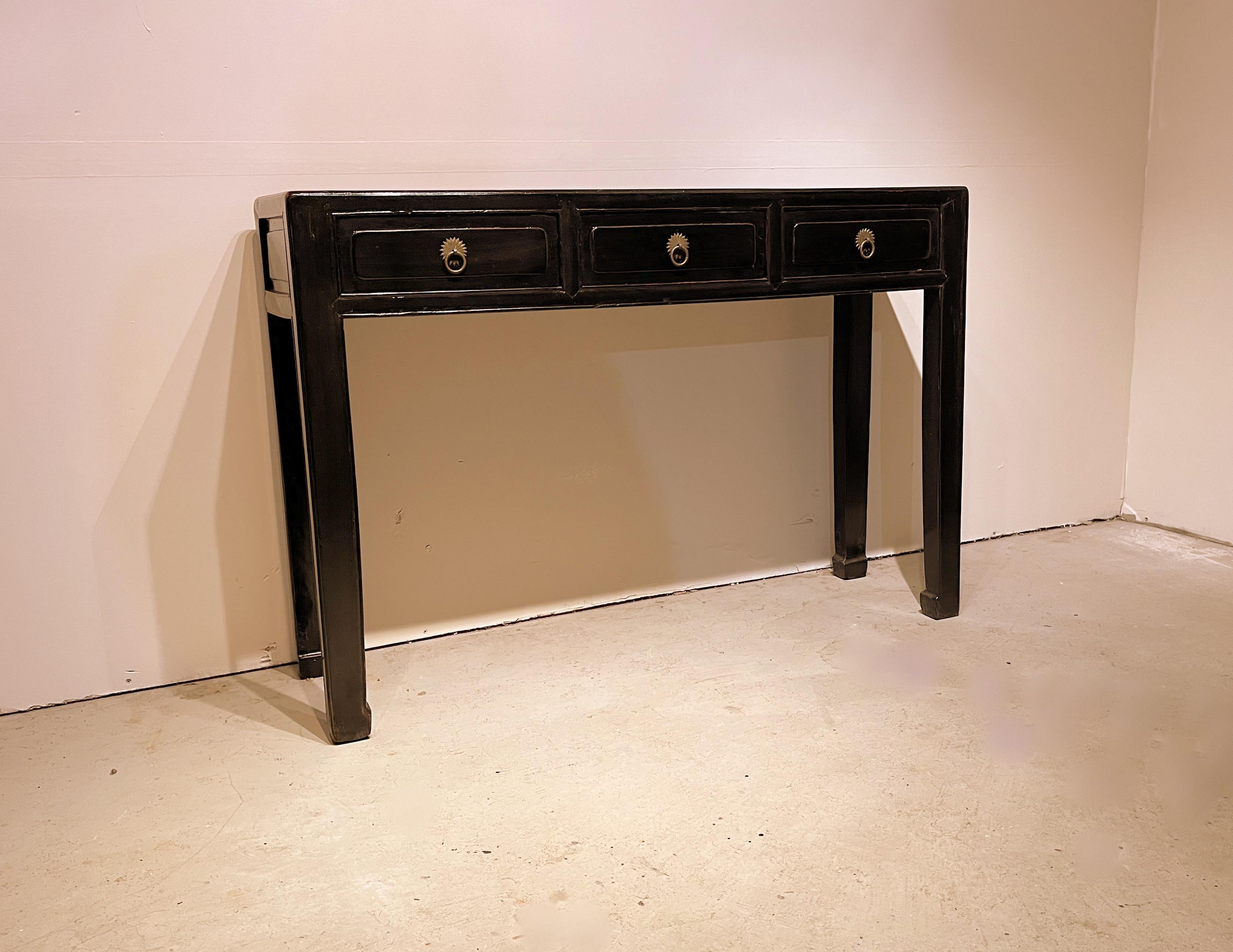 Black Lacquer Console Table For Sale 1