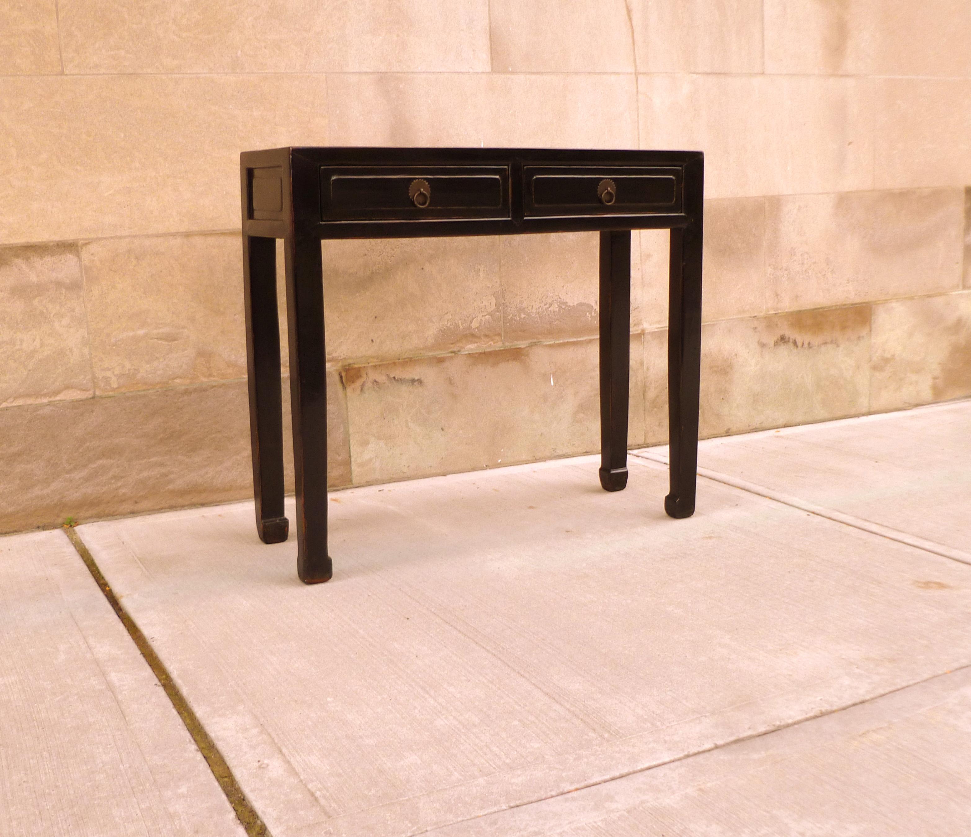 Table console en laque noire avec tiroirs en vente 2