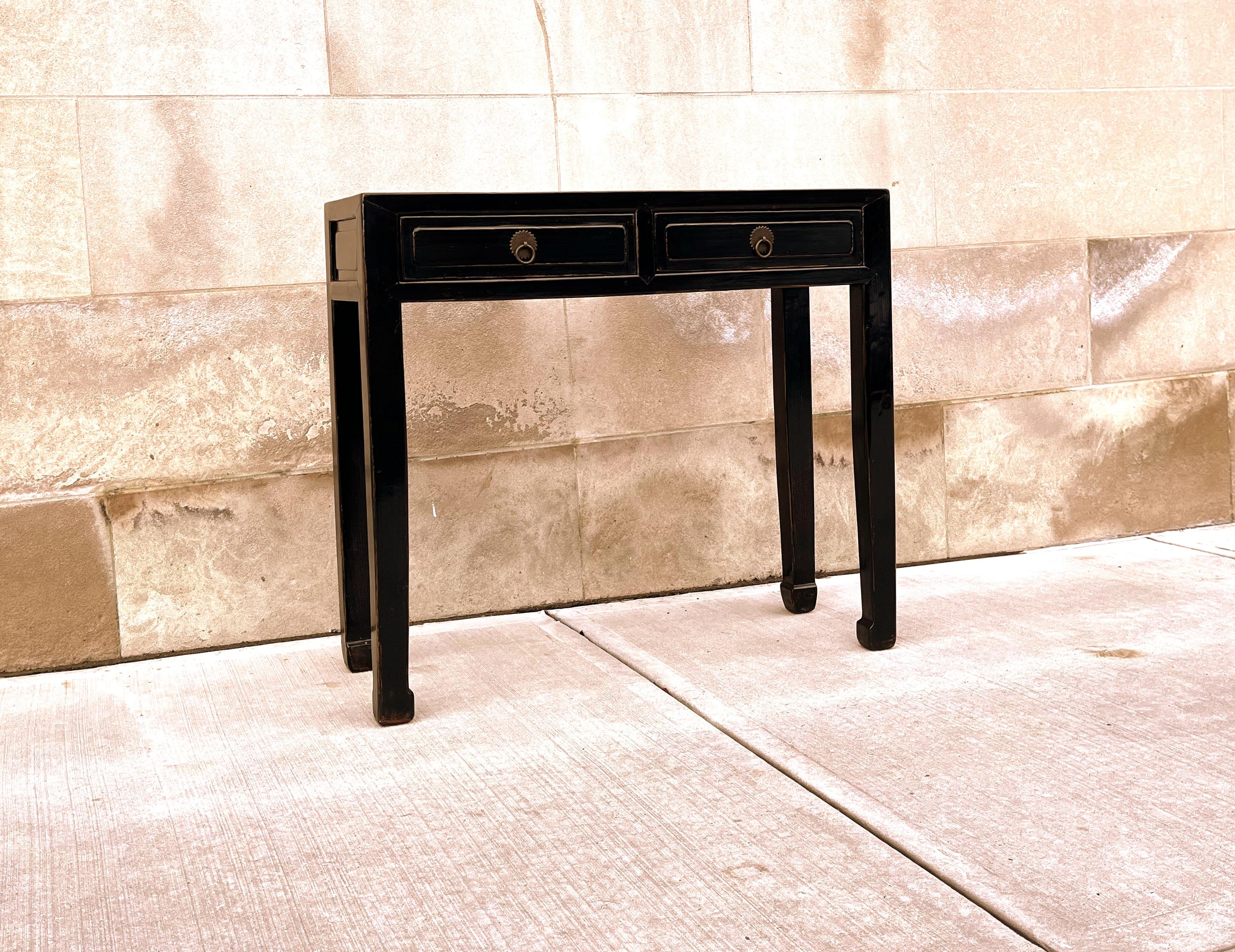 Black Lacquer Console Table with Drawers In Good Condition For Sale In Greenwich, CT
