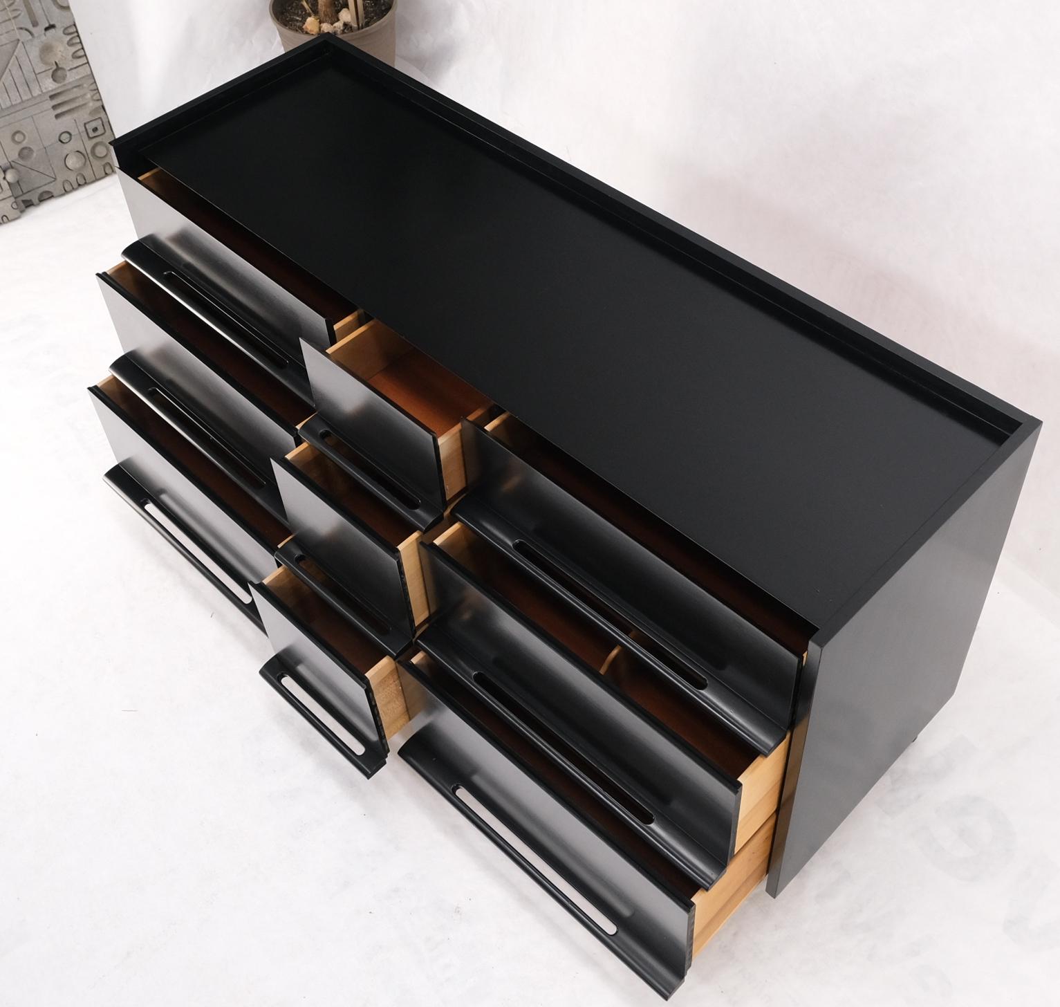 Mahogany Black Lacquer Ebonized Pieced Wood Pulls Gallery Top 9 Drawers Dresser Credenza For Sale