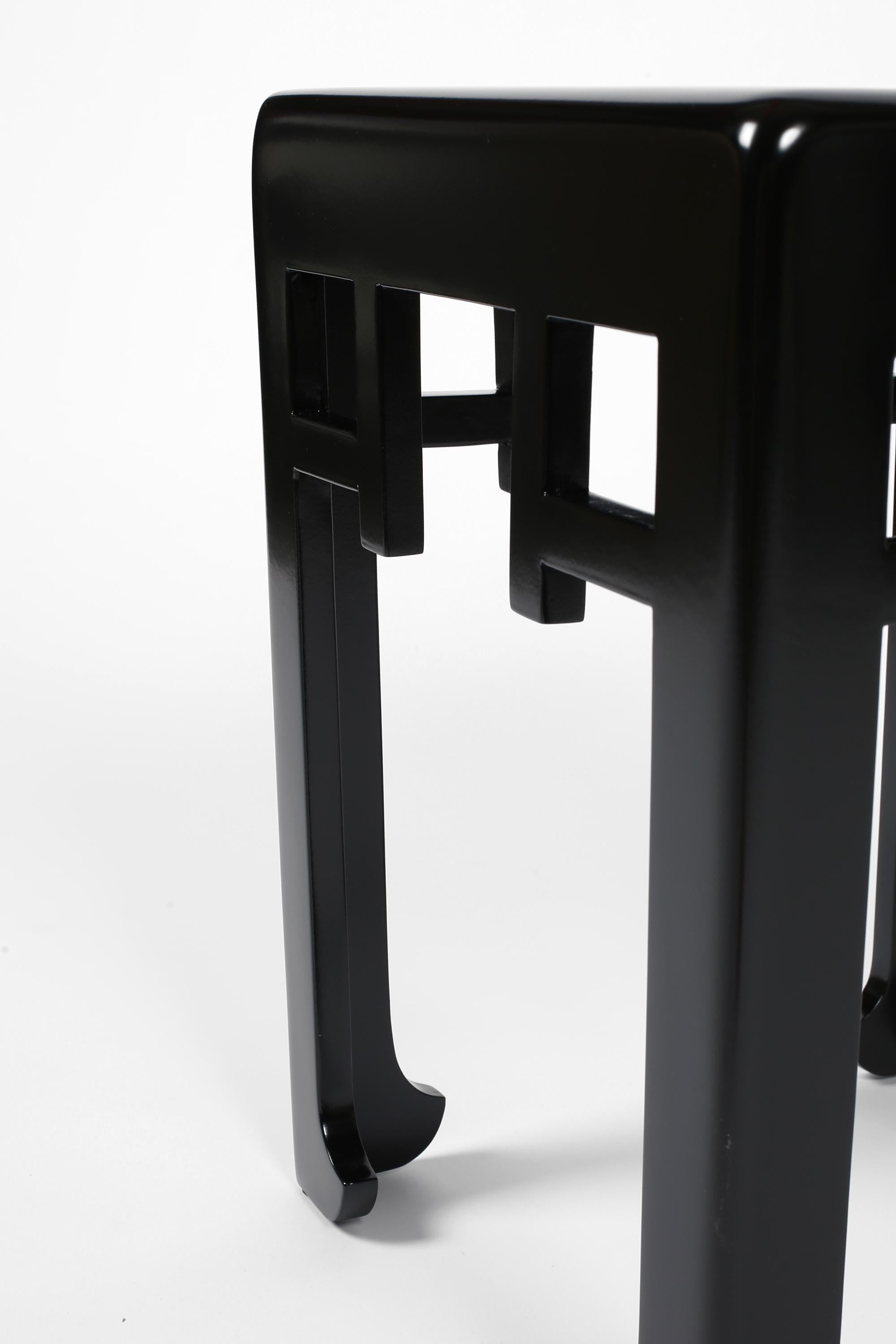 Black Lacquer French Art Deco Atelier Martine Side Table For Sale 7