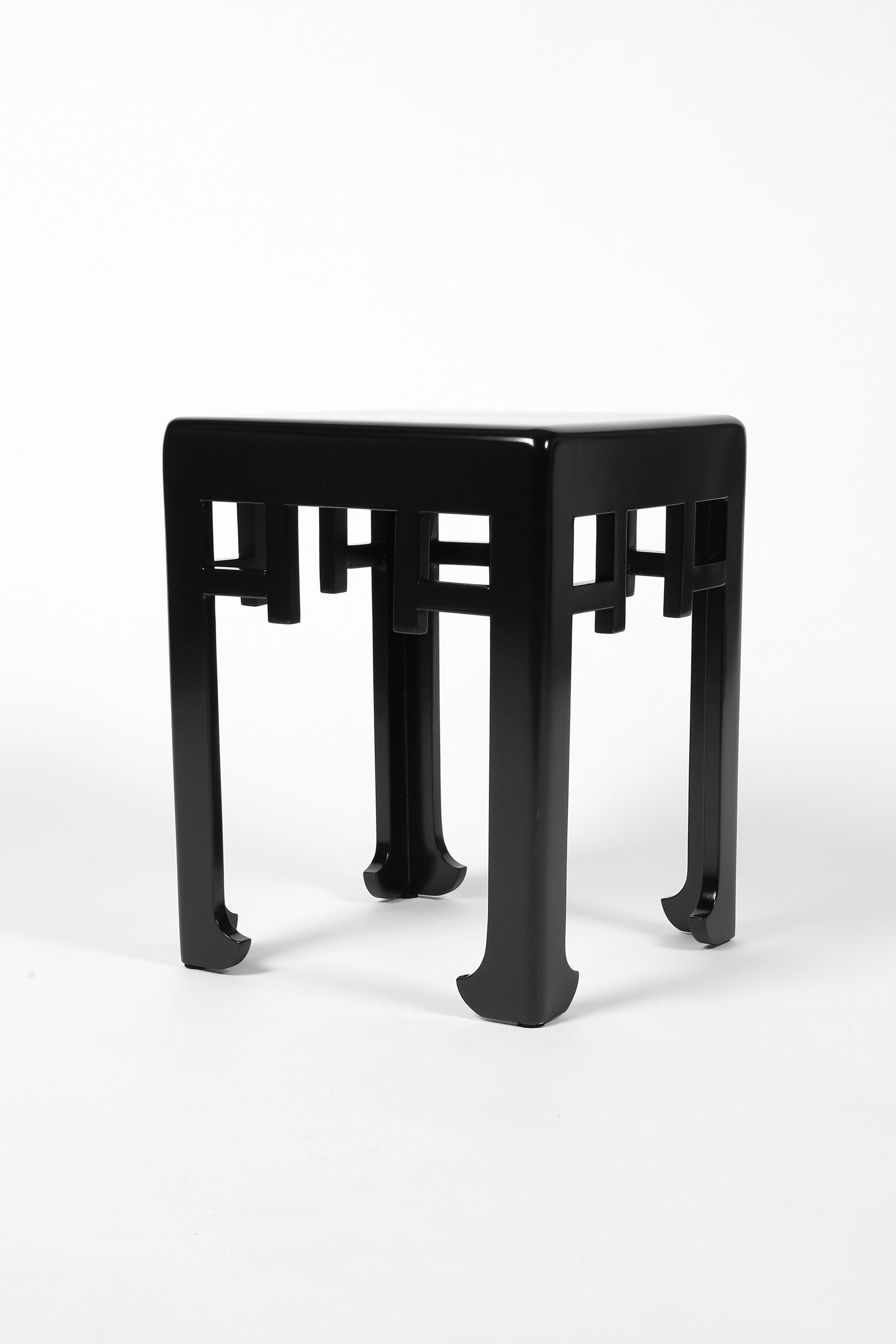 Black Lacquer French Art Deco Atelier Martine Side Table For Sale 1