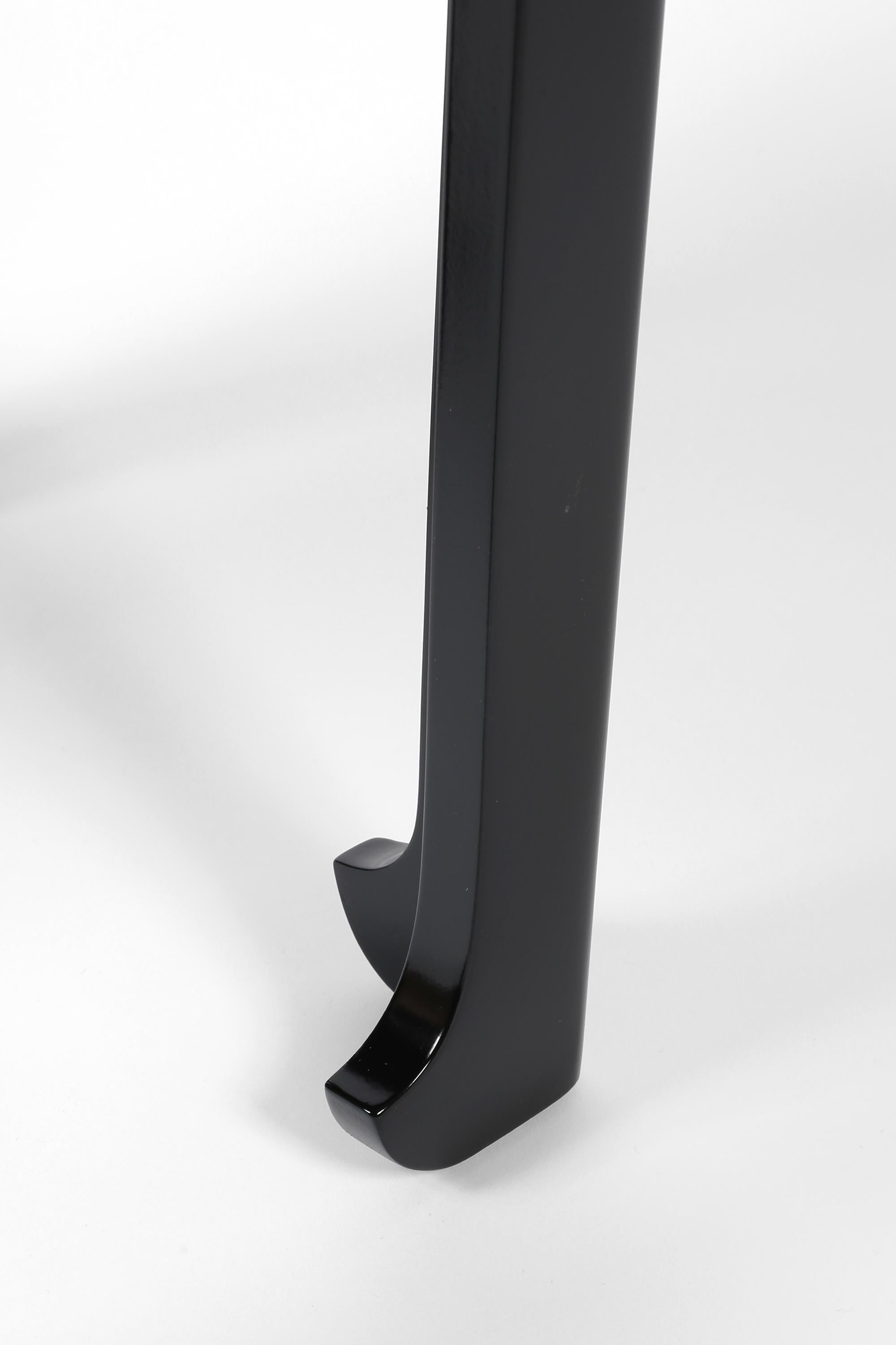Black Lacquer French Art Deco Atelier Martine Side Table For Sale 5
