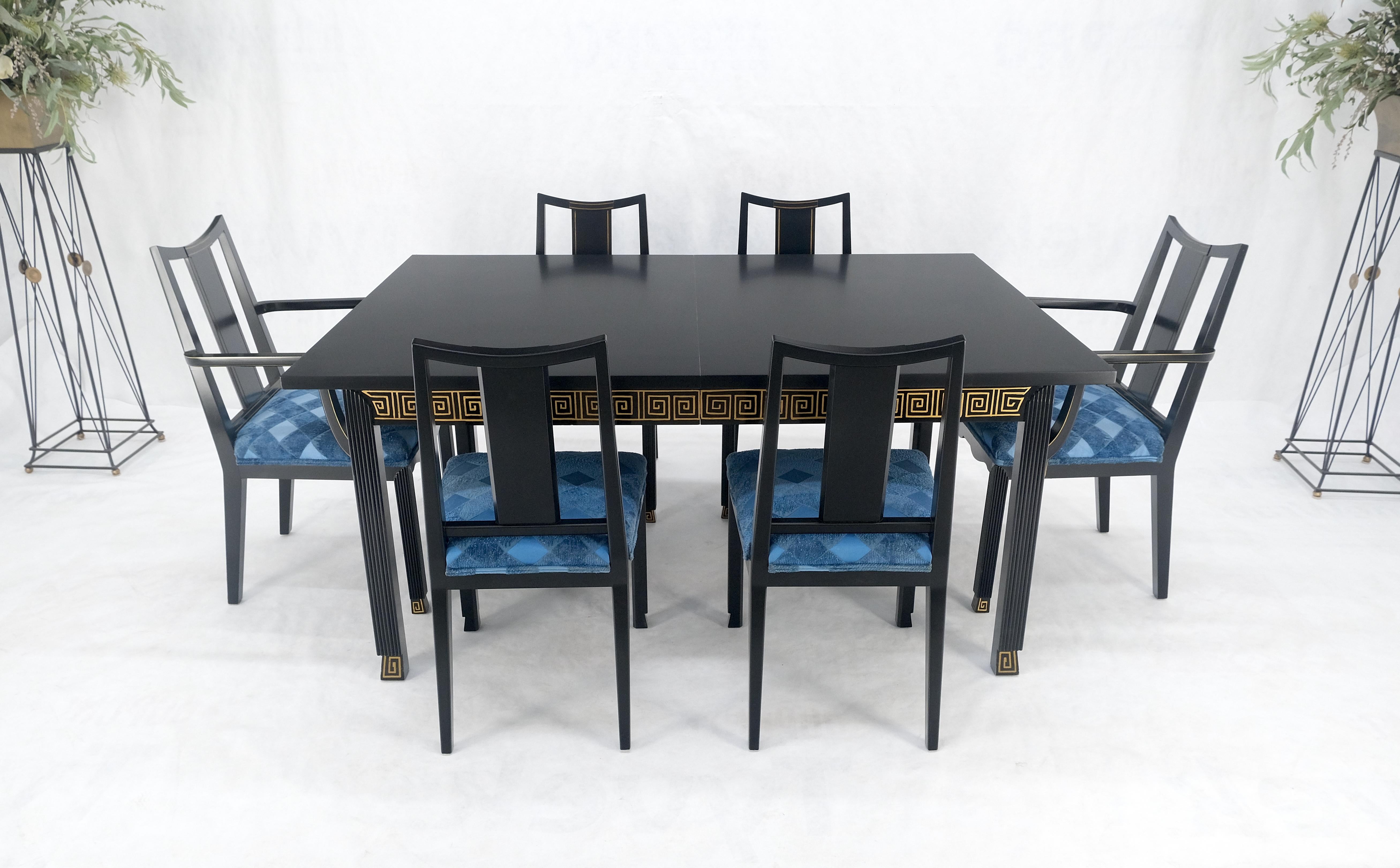 Black Lacquer Gold Ornament Decorated 6 Chairs 2 Leaves Dining Table Set MINT! In Good Condition For Sale In Rockaway, NJ