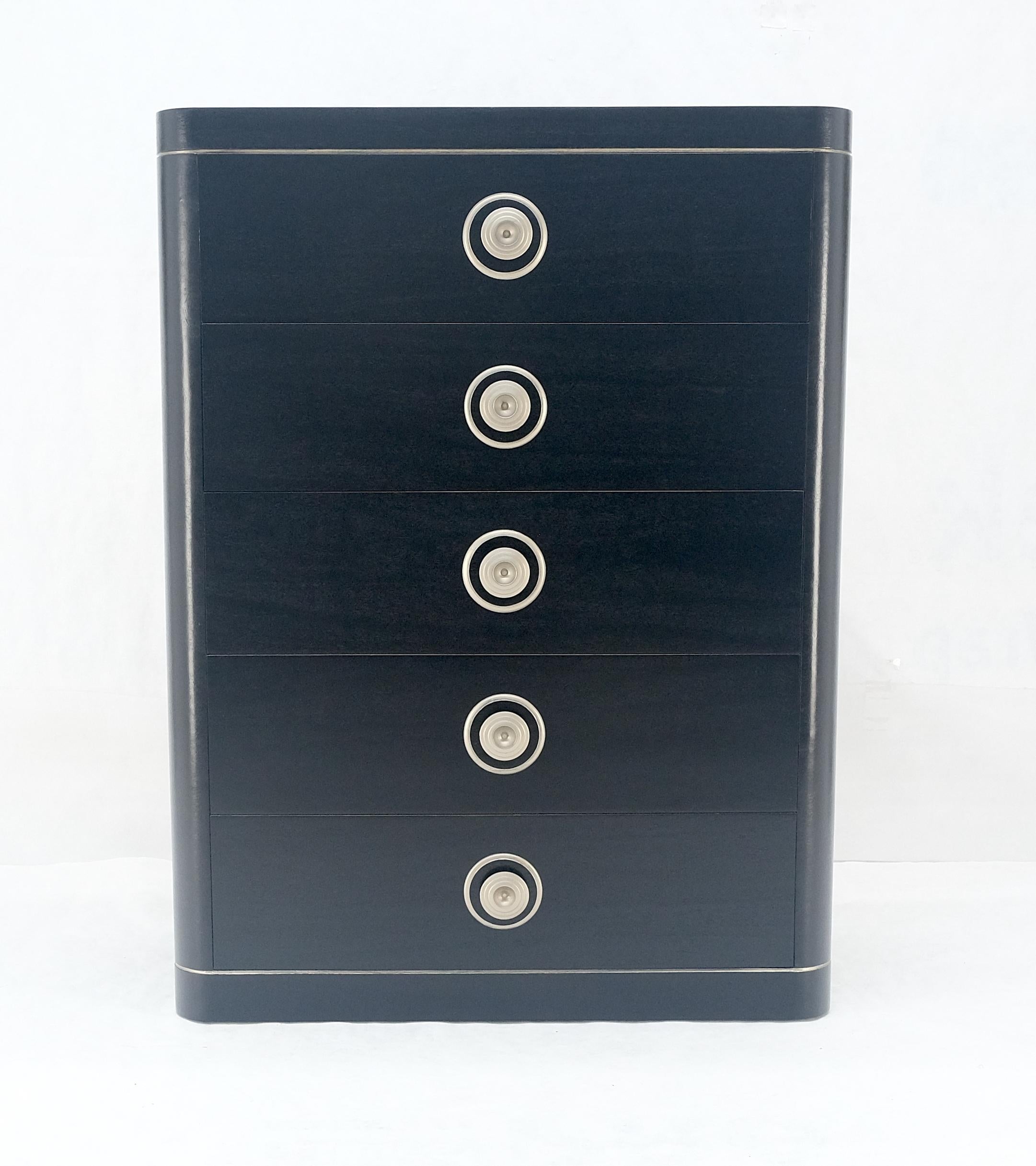 Cassettone a 5 cassetti in lacca nera e argento Art Deco MINT In condizioni buone in vendita a Rockaway, NJ