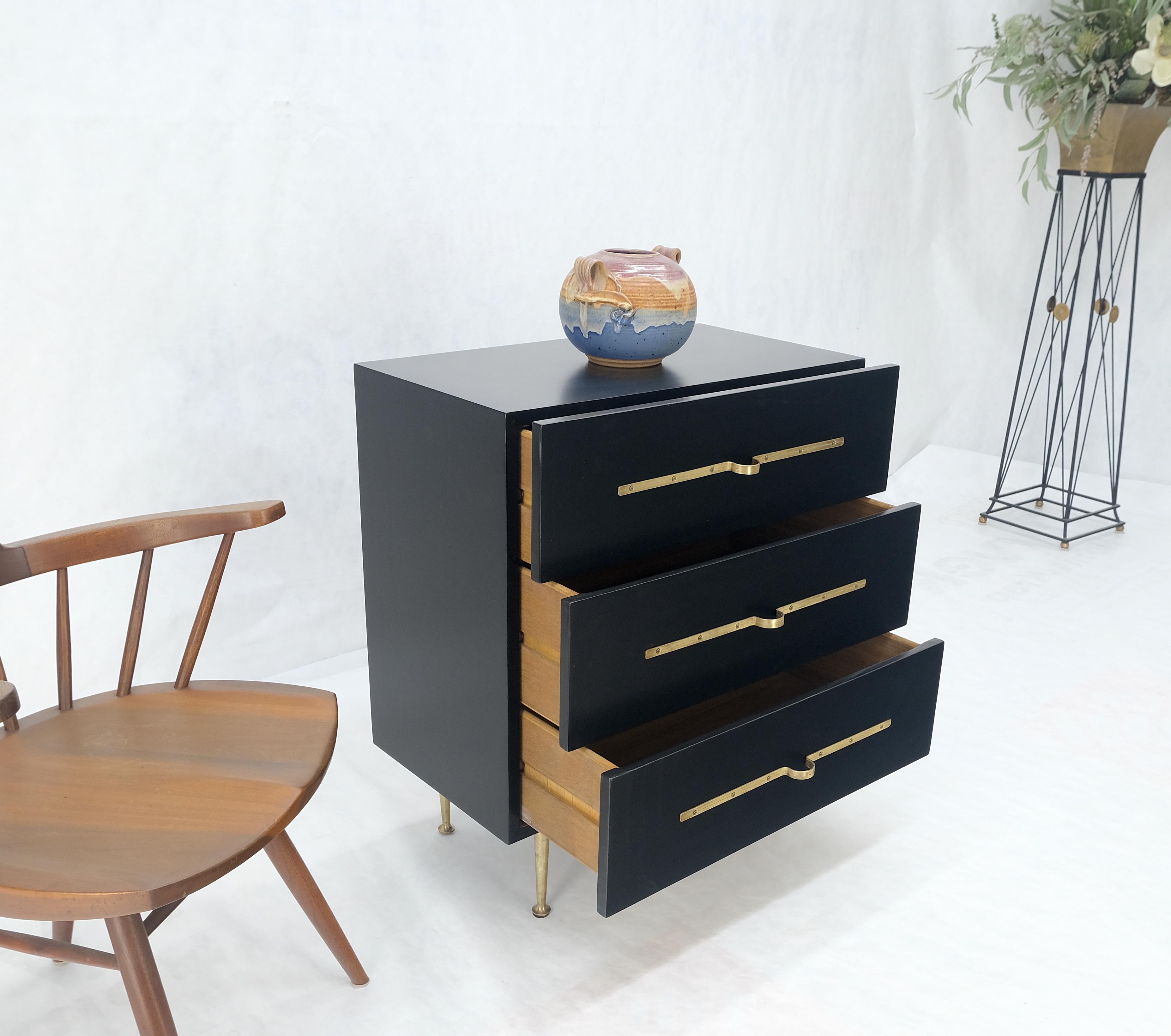 Black Lacquer Solid Brass Decorative Hardware 3 Drawers Bachelor Chest Dresser  For Sale 3
