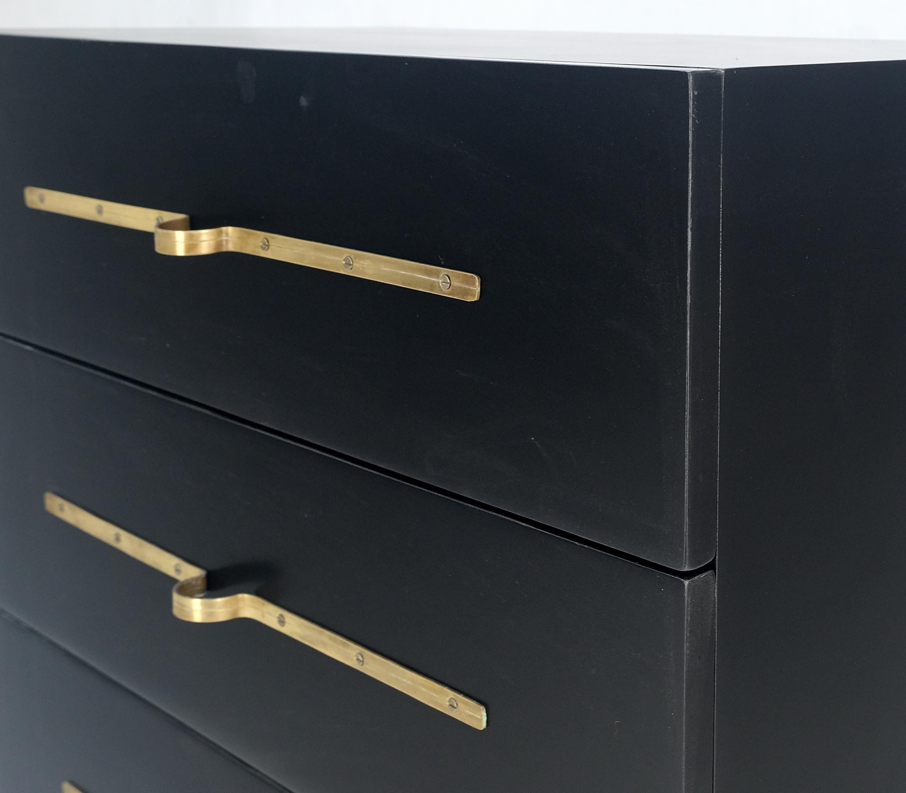 Black Lacquer Solid Brass Decorative Hardware 3 Drawers Bachelor Chest Dresser  In Excellent Condition For Sale In Rockaway, NJ