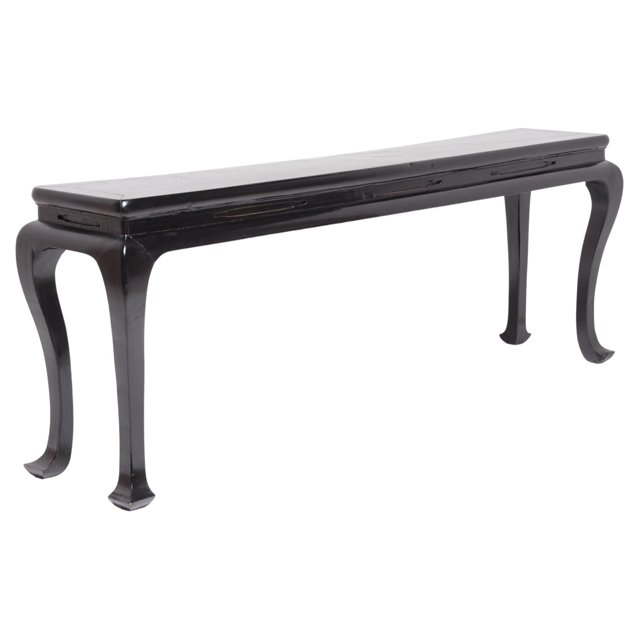 Table d'écoliers à pieds évasés en laque noire, vers 1850