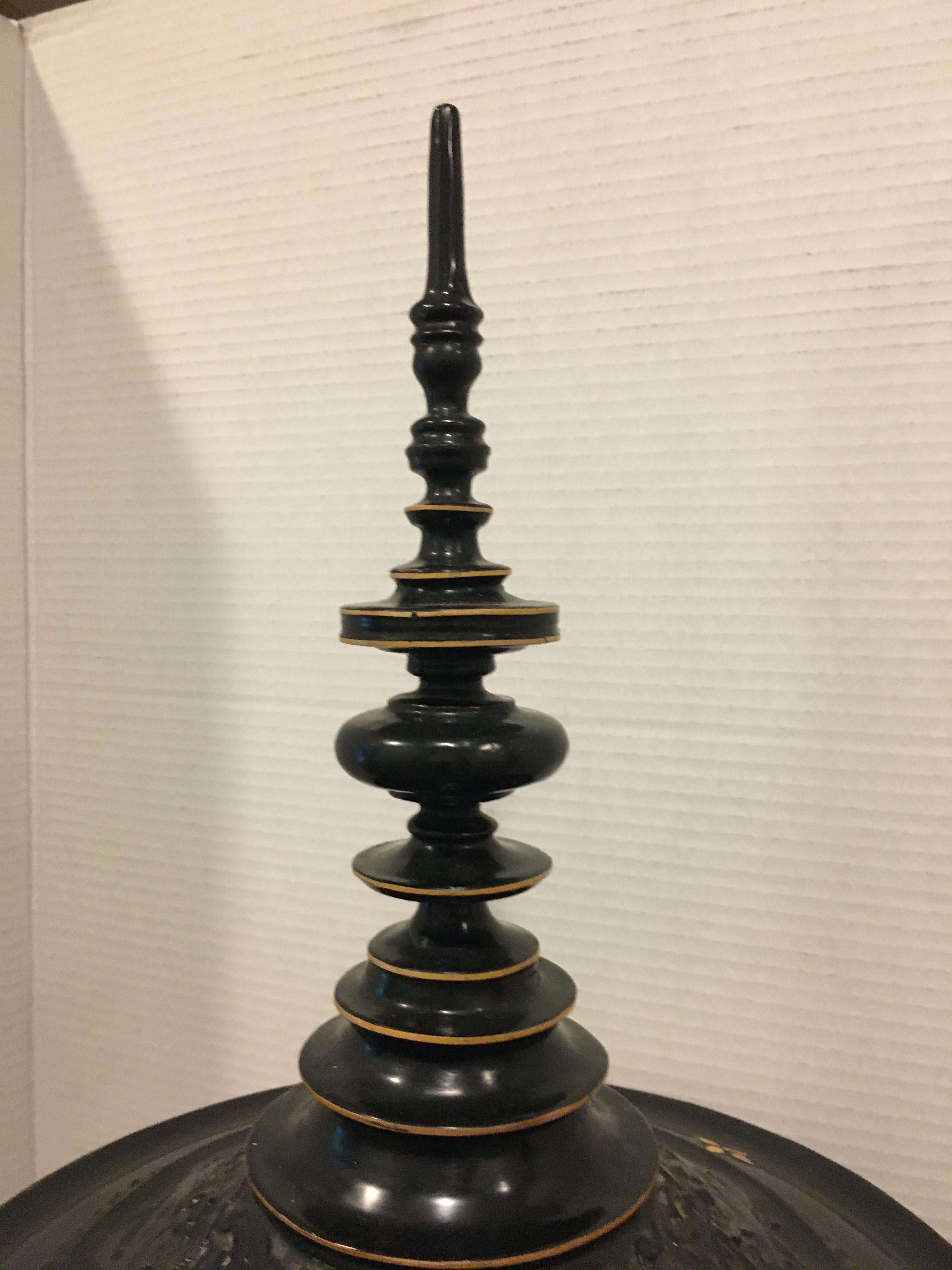 Black Lacquer Temple Offering Bowl In Good Condition In Winnetka, IL