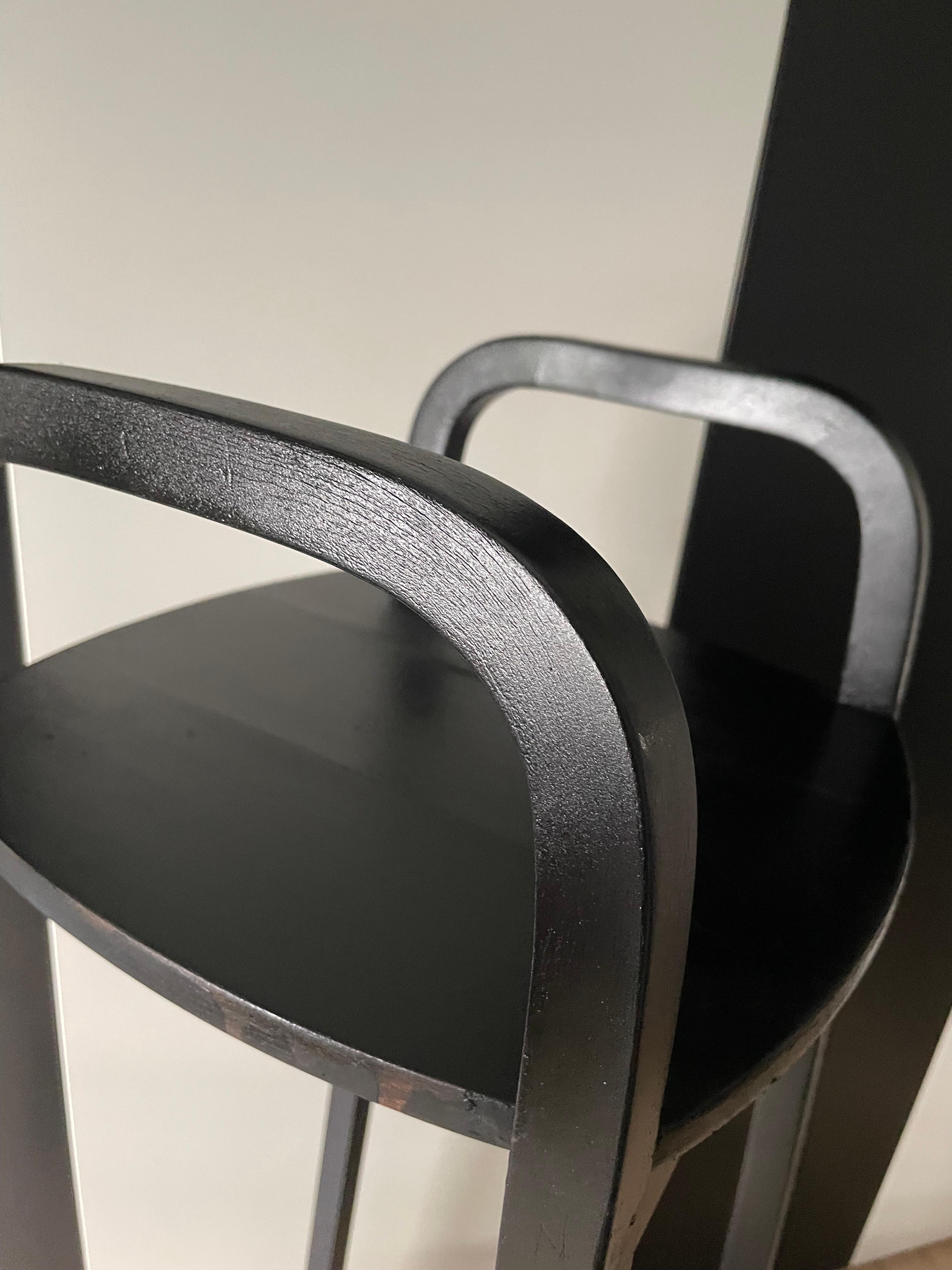 Early 20th Century Black Lacquer Vienna Secession Pedestal by Hoffmann for Thonet , Germany 1905 For Sale