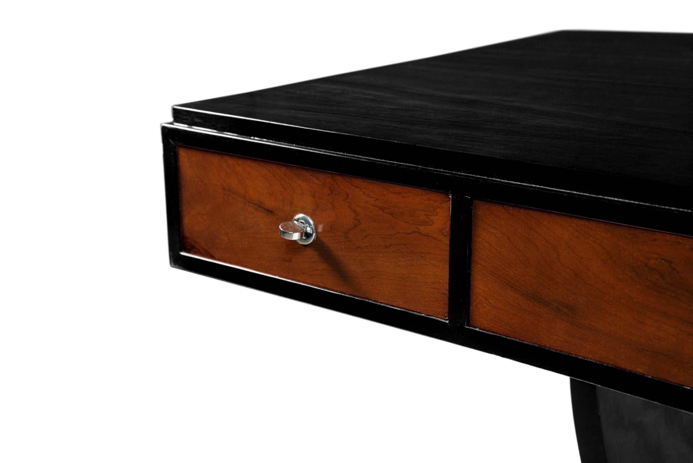 Black Lacquer Writing Desk Art Deco, 20th Century For Sale 2