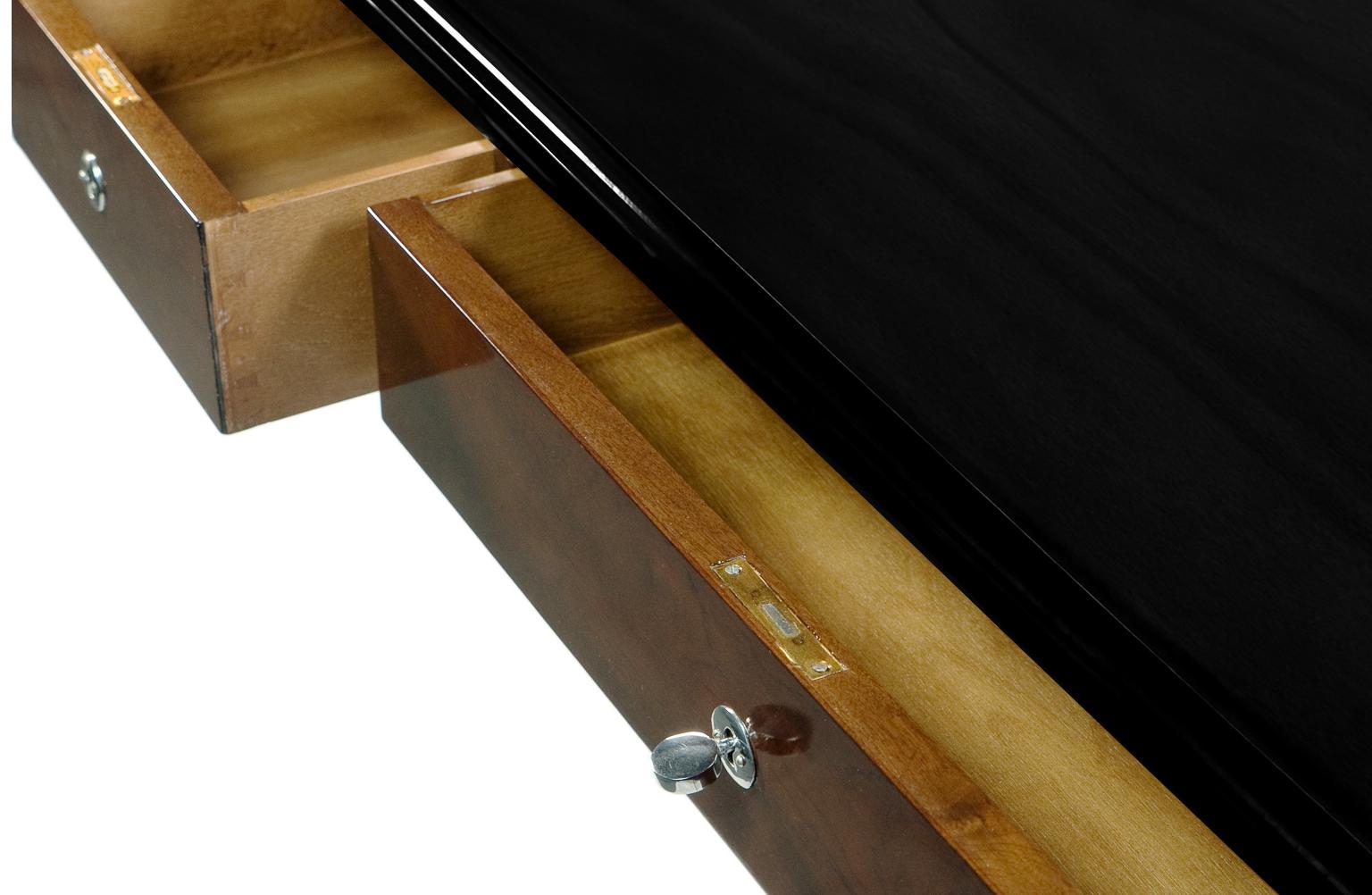 Black Lacquer Writing Desk Art Deco, 20th Century For Sale 3