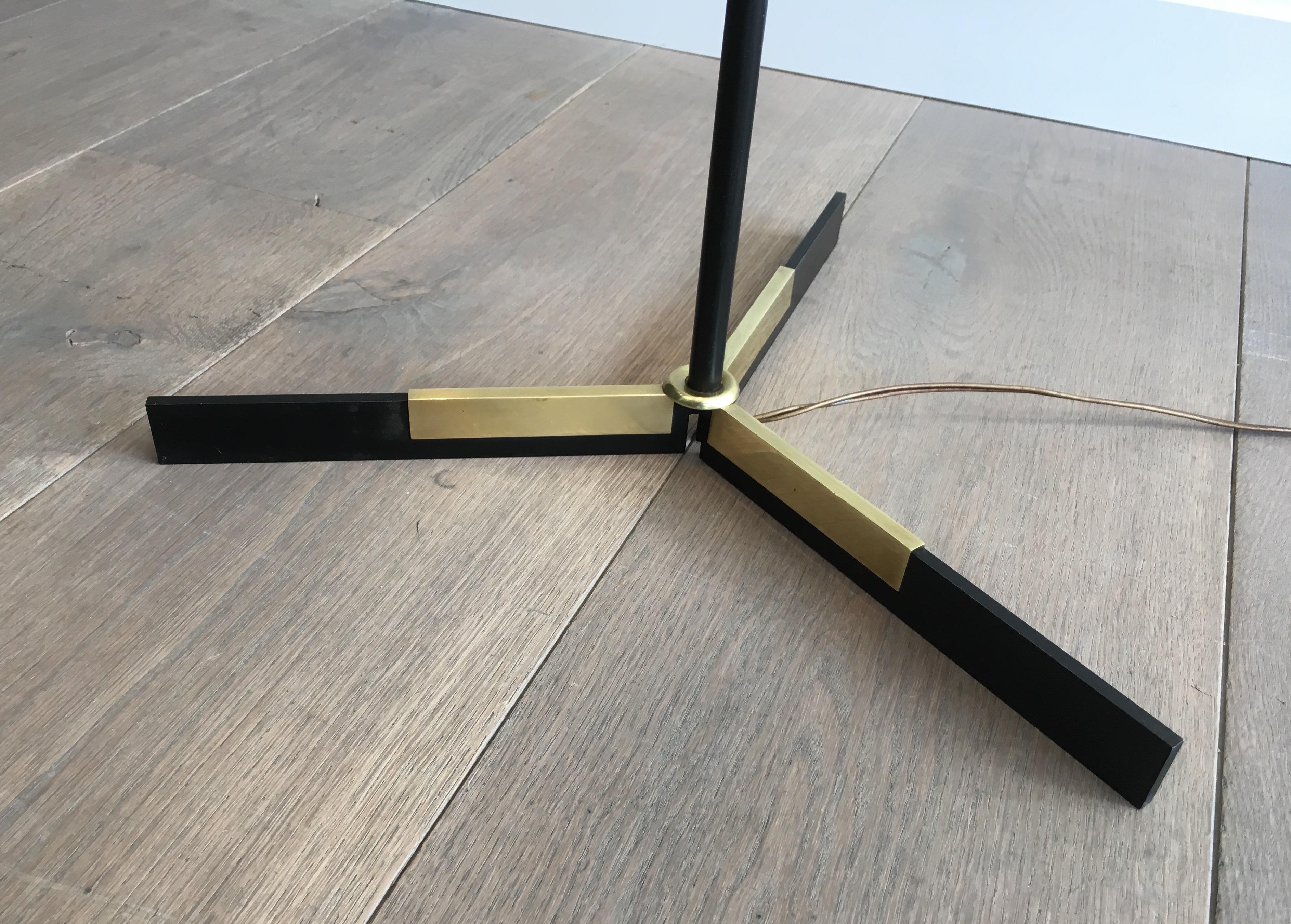Black Lacquered and Brass Design Floor Lamp, French, circa 1950 For Sale 2