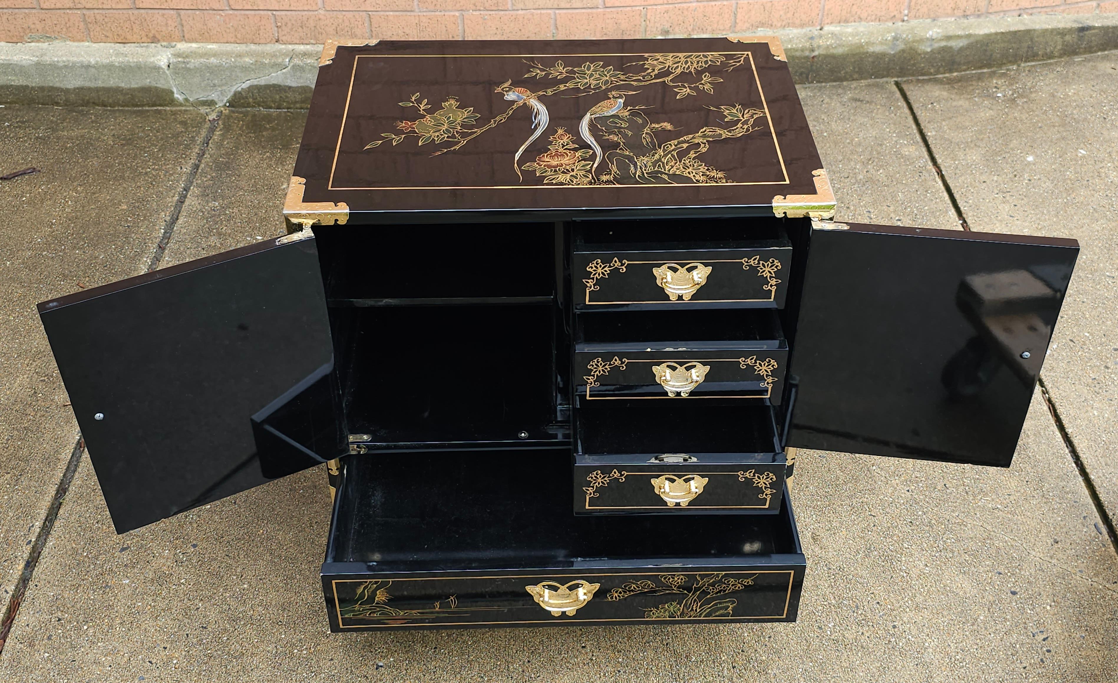 Black Lacquered and Brass Mounted Chinoiserie Decorated Side Cabinet For Sale 1