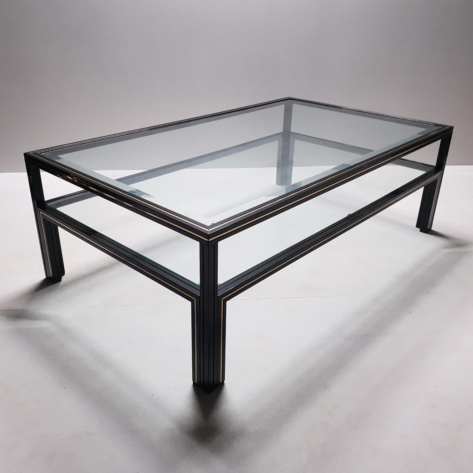 Black Lacquered and Brass Two-Tier Coffee Table by Pierre Vandel, 1970s (20. Jahrhundert)