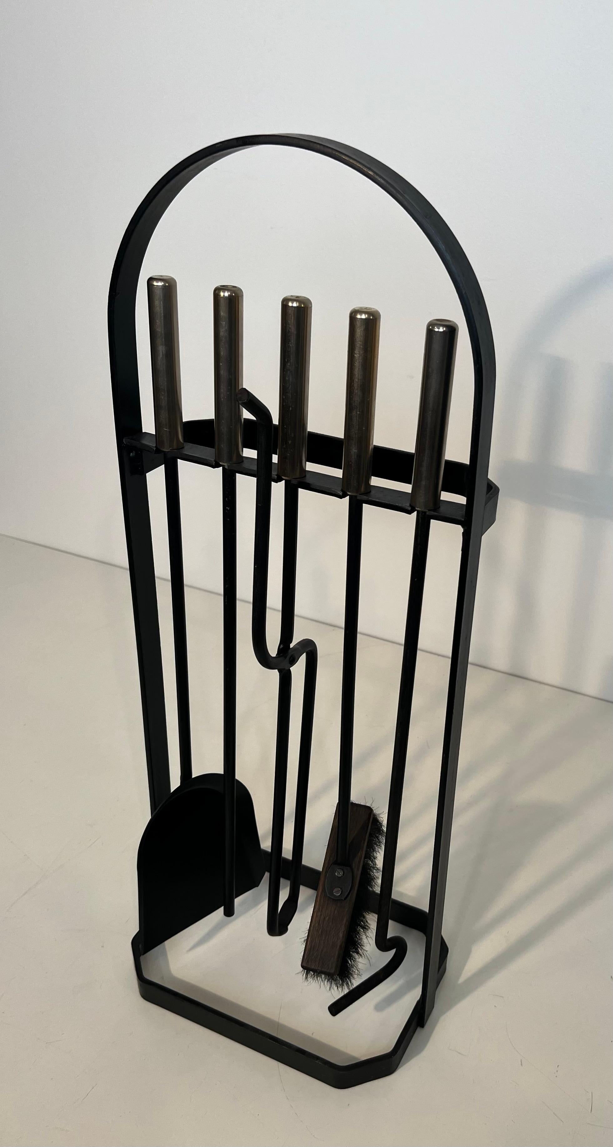Outils de cheminée laqués noirs et chromés sur Stand en vente 12
