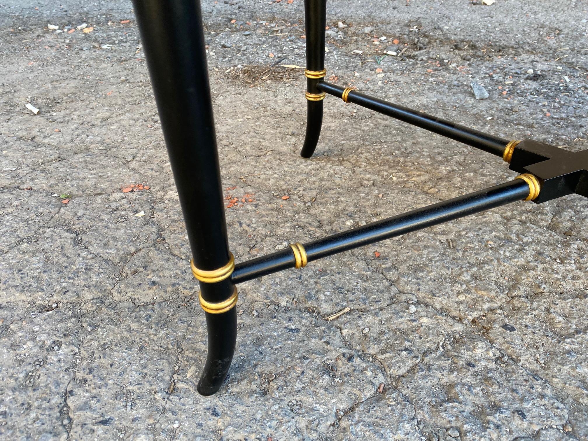 Black Lacquered and Gilt Wood Japanned Tray Table with Floral Motifs For Sale 11