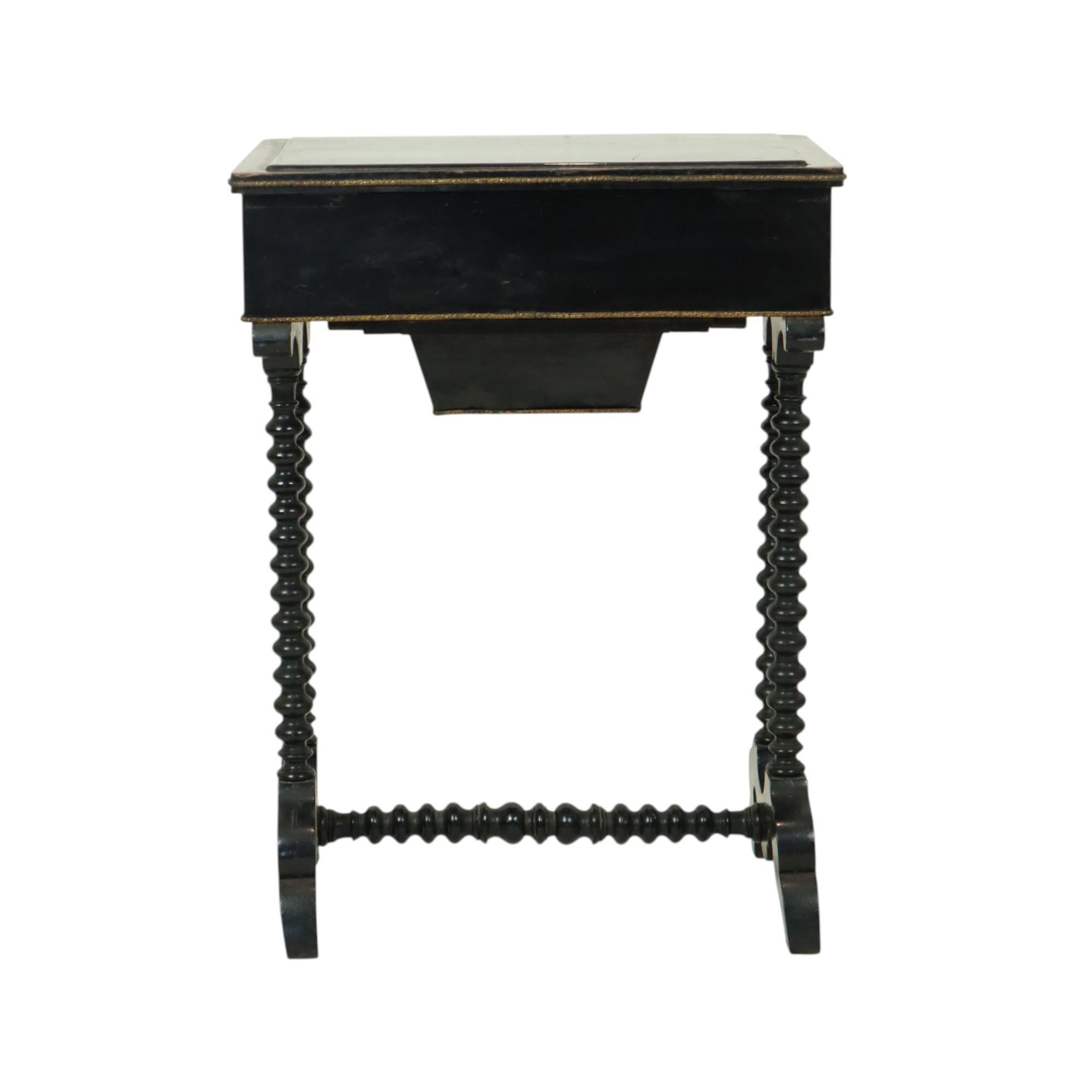 Black Lacquered Antique Sewing Table Side Table Mahogany 19th Century For Sale 1