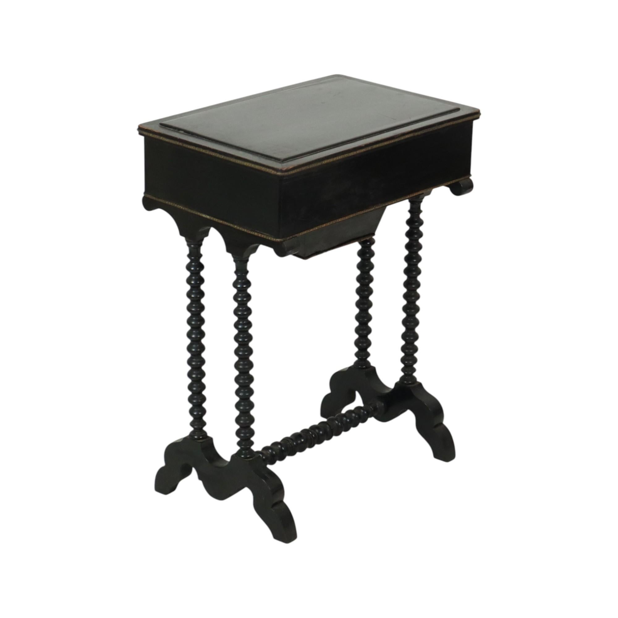 Black Lacquered Antique Sewing Table Side Table Mahogany 19th Century For Sale 2