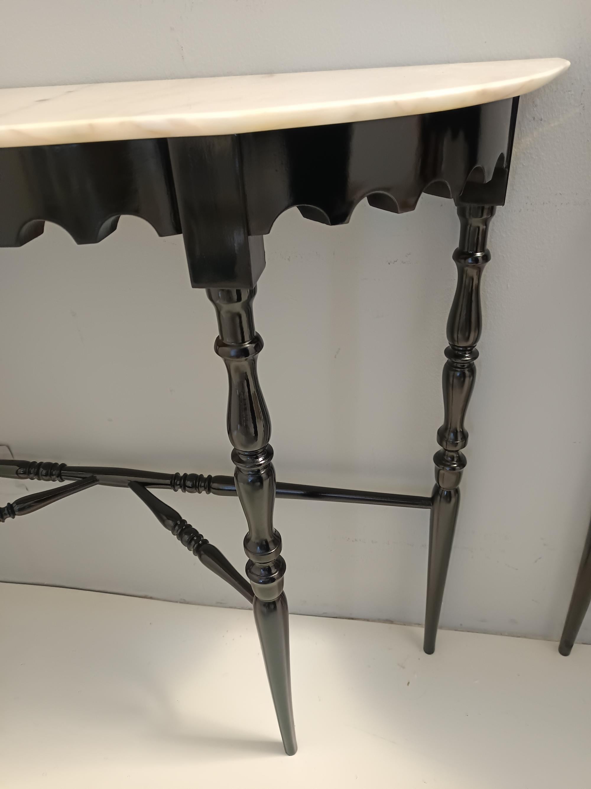 Black Lacquered Beech Console with Demilune Portuguese Pink Marble Top, Italy In Good Condition In Bresso, Lombardy