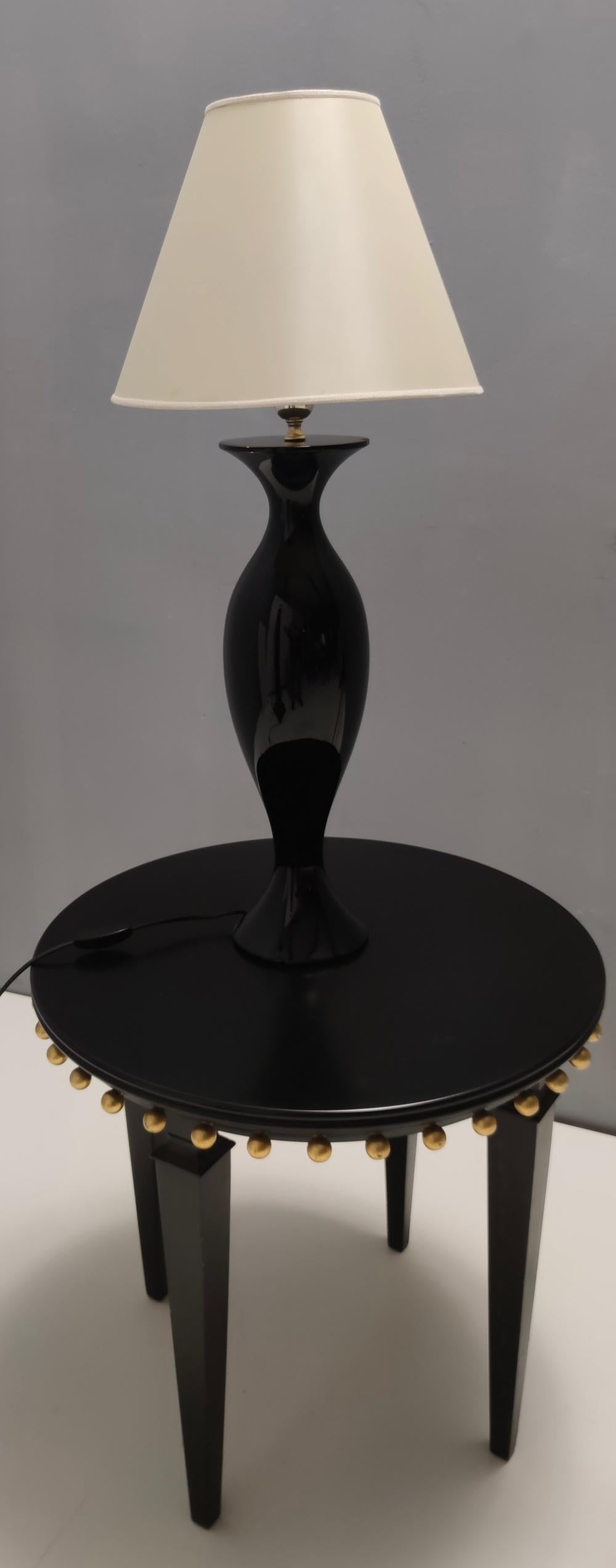 Italian Black Lacquered Beech Table Lamp with White Lampshade by Roberto Ventura, Italy
