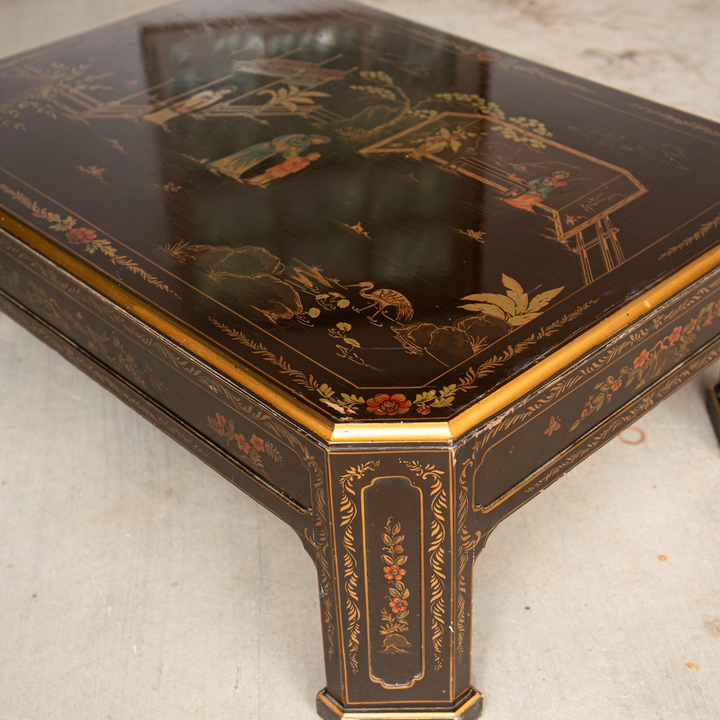 Unknown Black Lacquered Chinoiserie Coffee Table For Sale