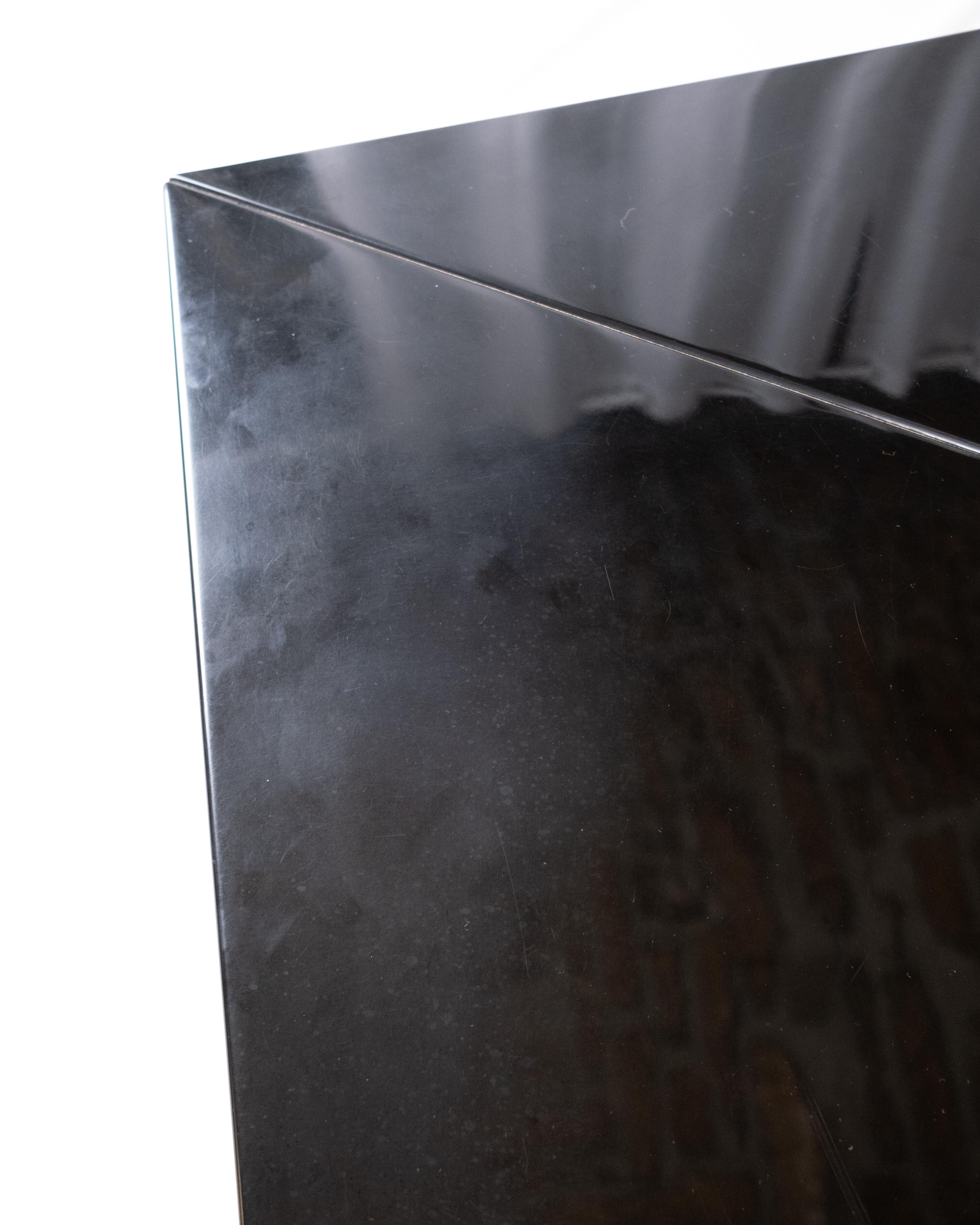 Black lacquered coffee table with bar by Paul Michel for Roche Bobois, 1980s For Sale 9